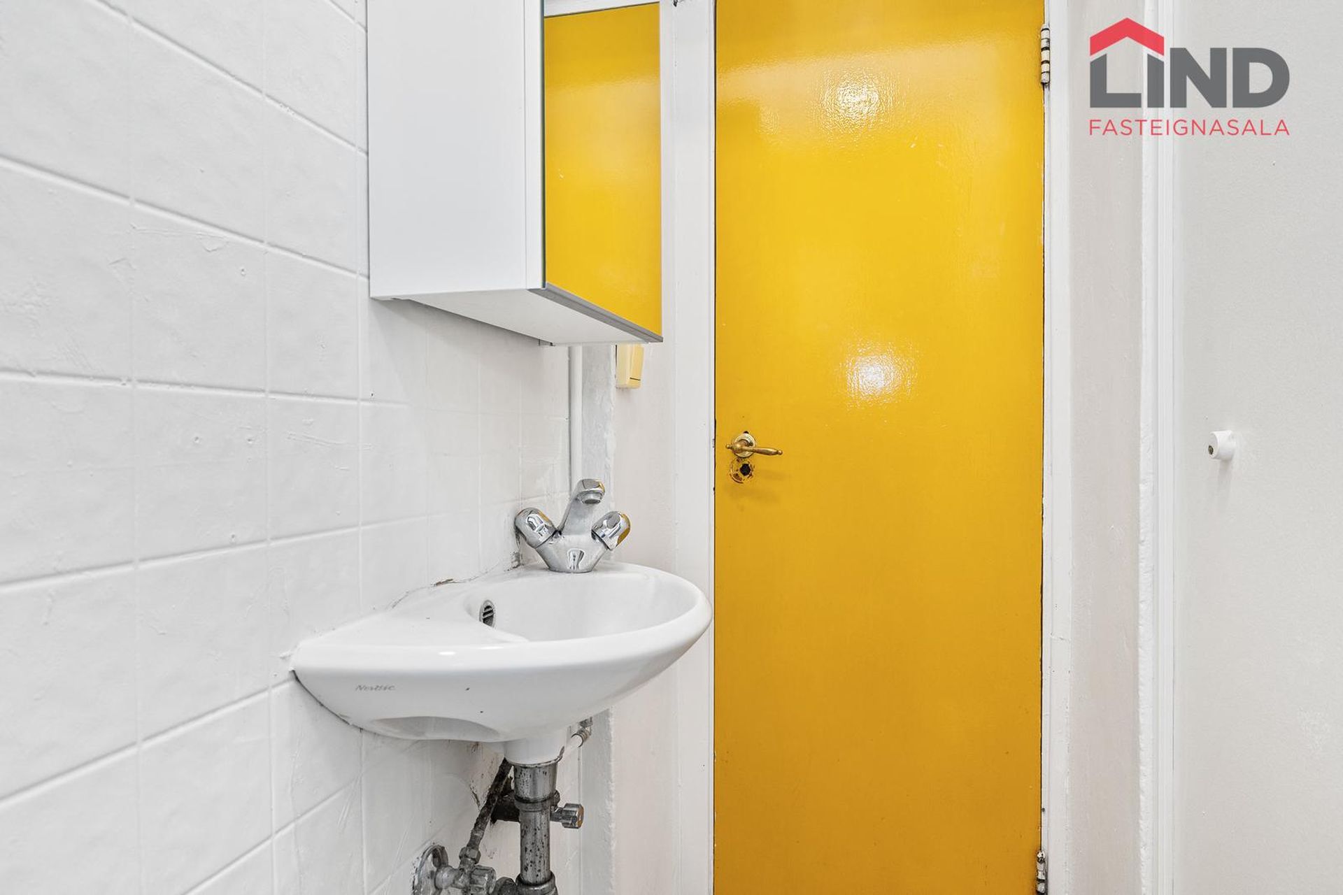 Grettisgata 60, 101 Reykjavík