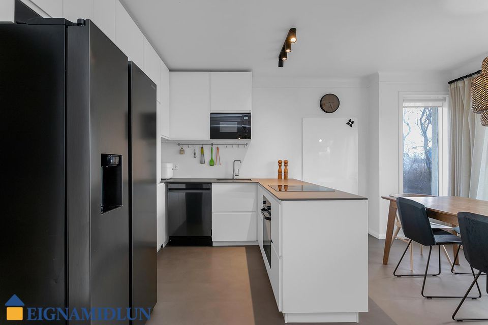 Starhagi 10, 107 Reykjavík