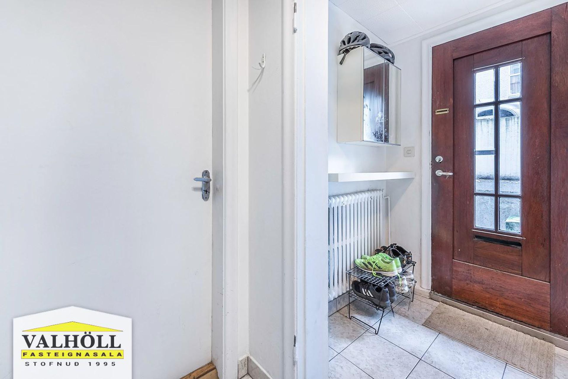 Flókagata 54, 105 Reykjavík