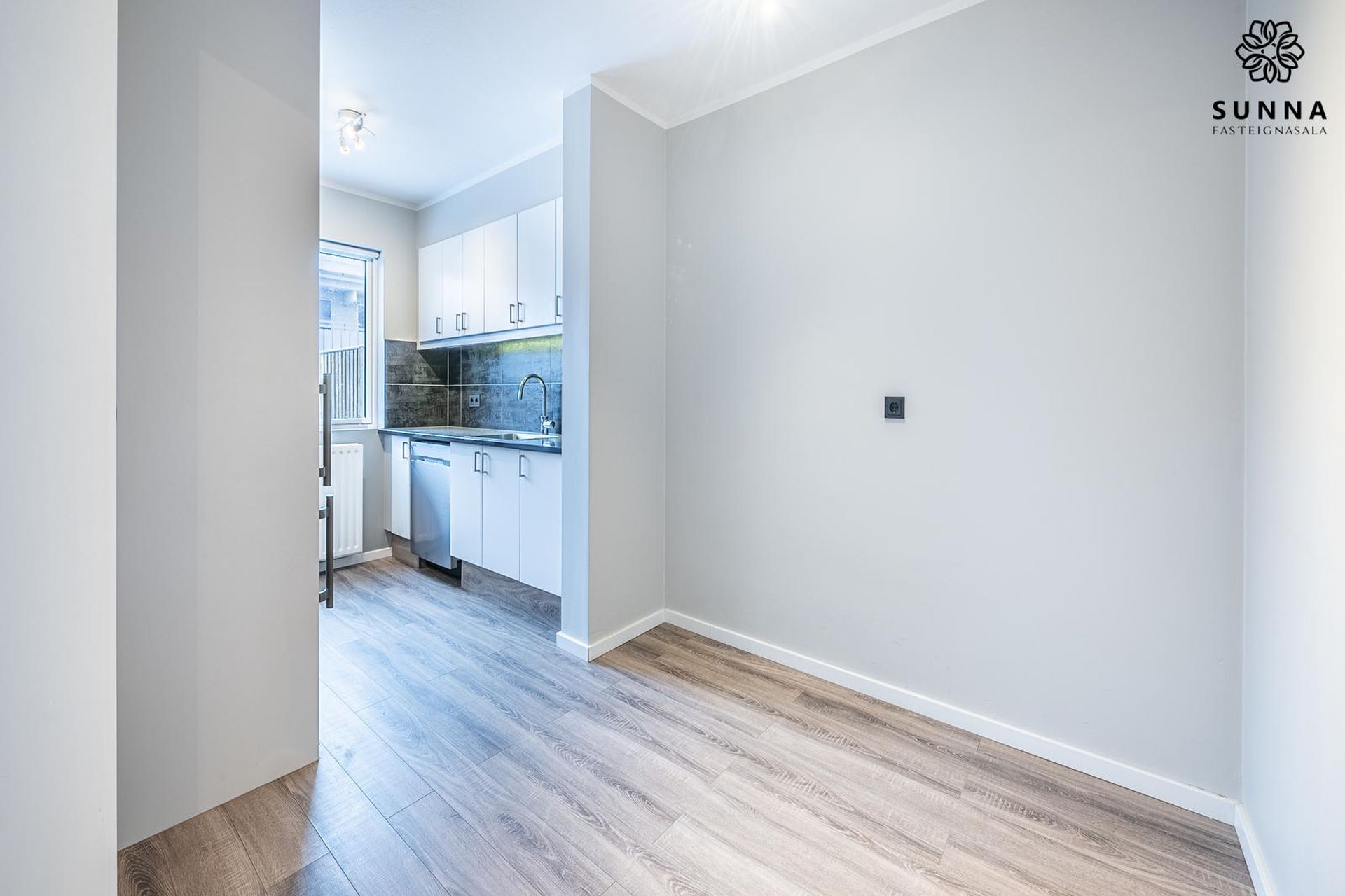 Rósarimi 6, 112 Reykjavík