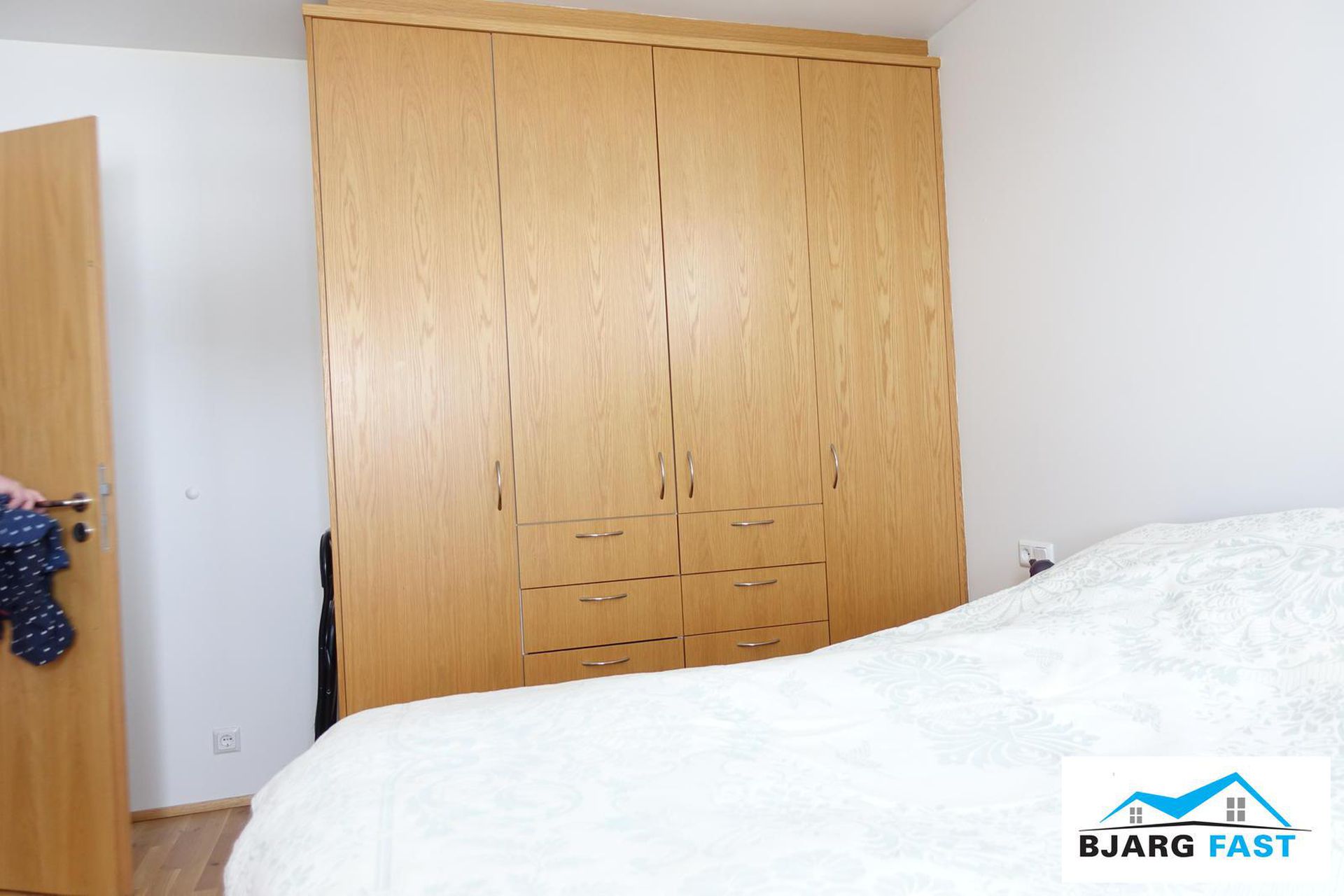 Kjarnagata 34, 600 Akureyri