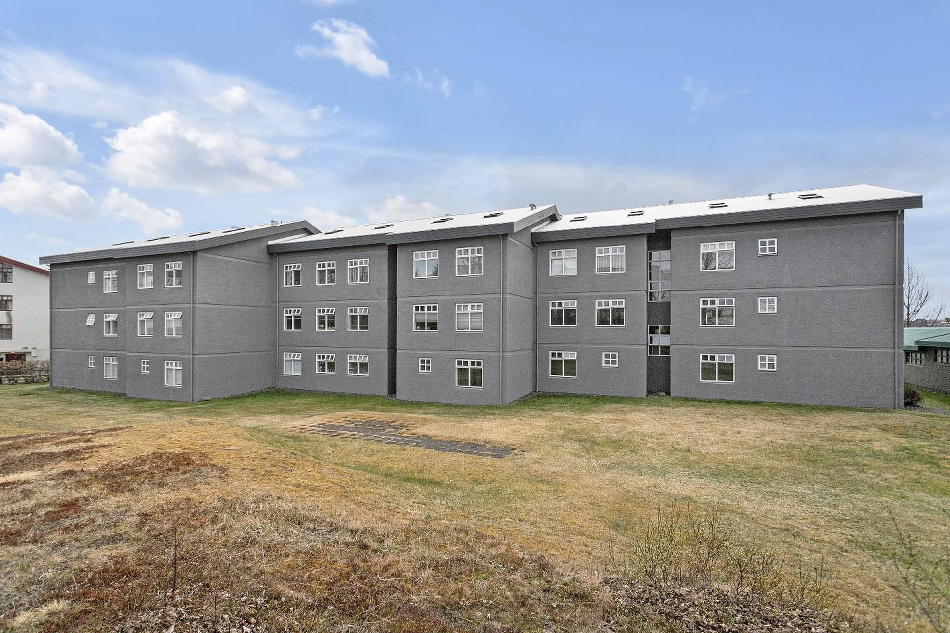 Skógarás 3, 110 Reykjavík