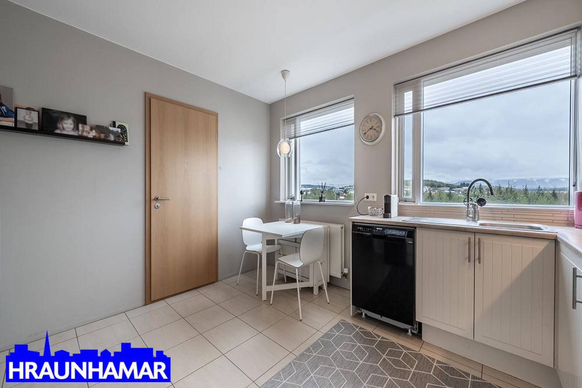 Álfaskeið 98 - 0401, 220 Hafnarfjörður