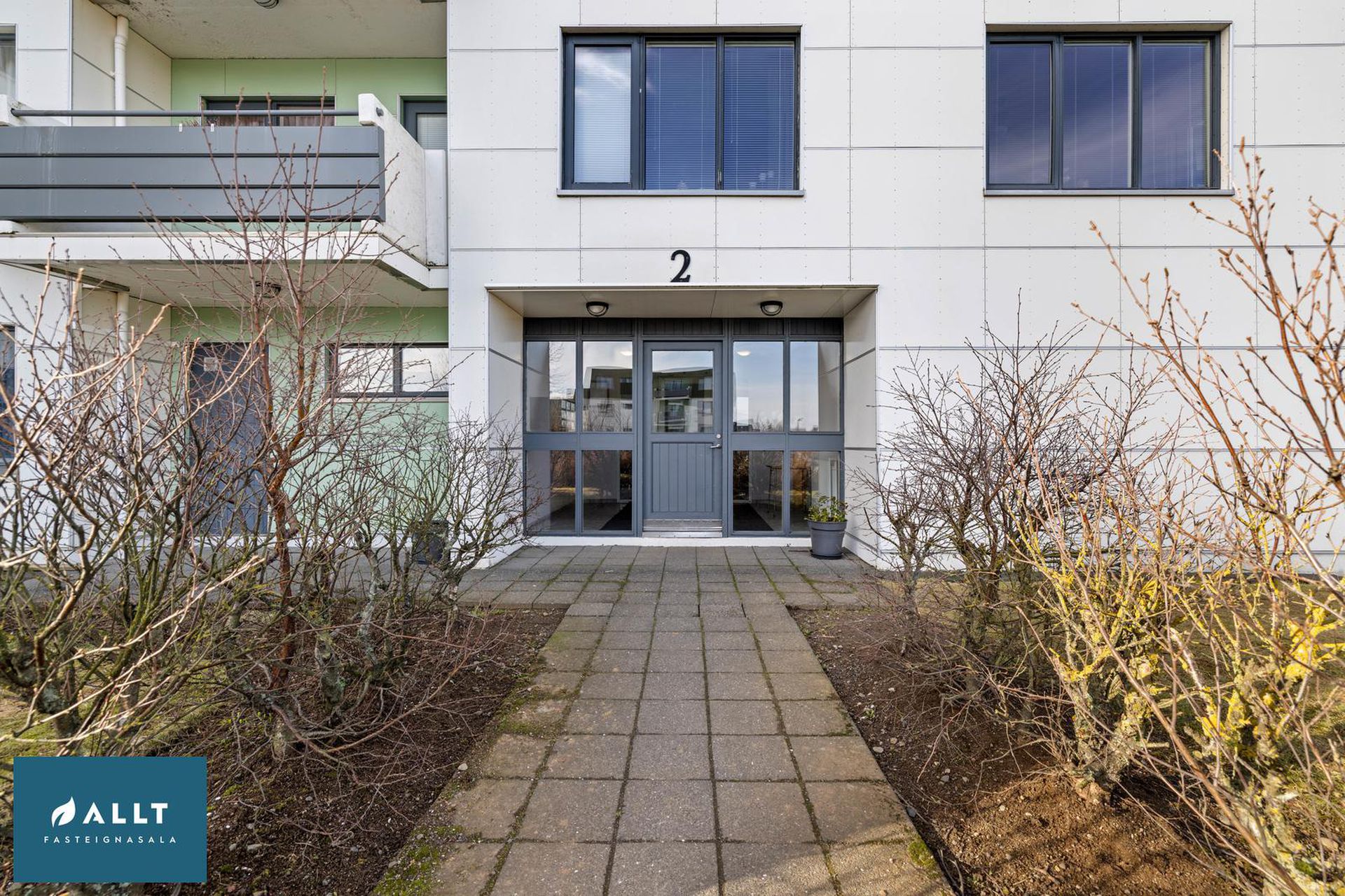 Víkurás 2, 110 Reykjavík