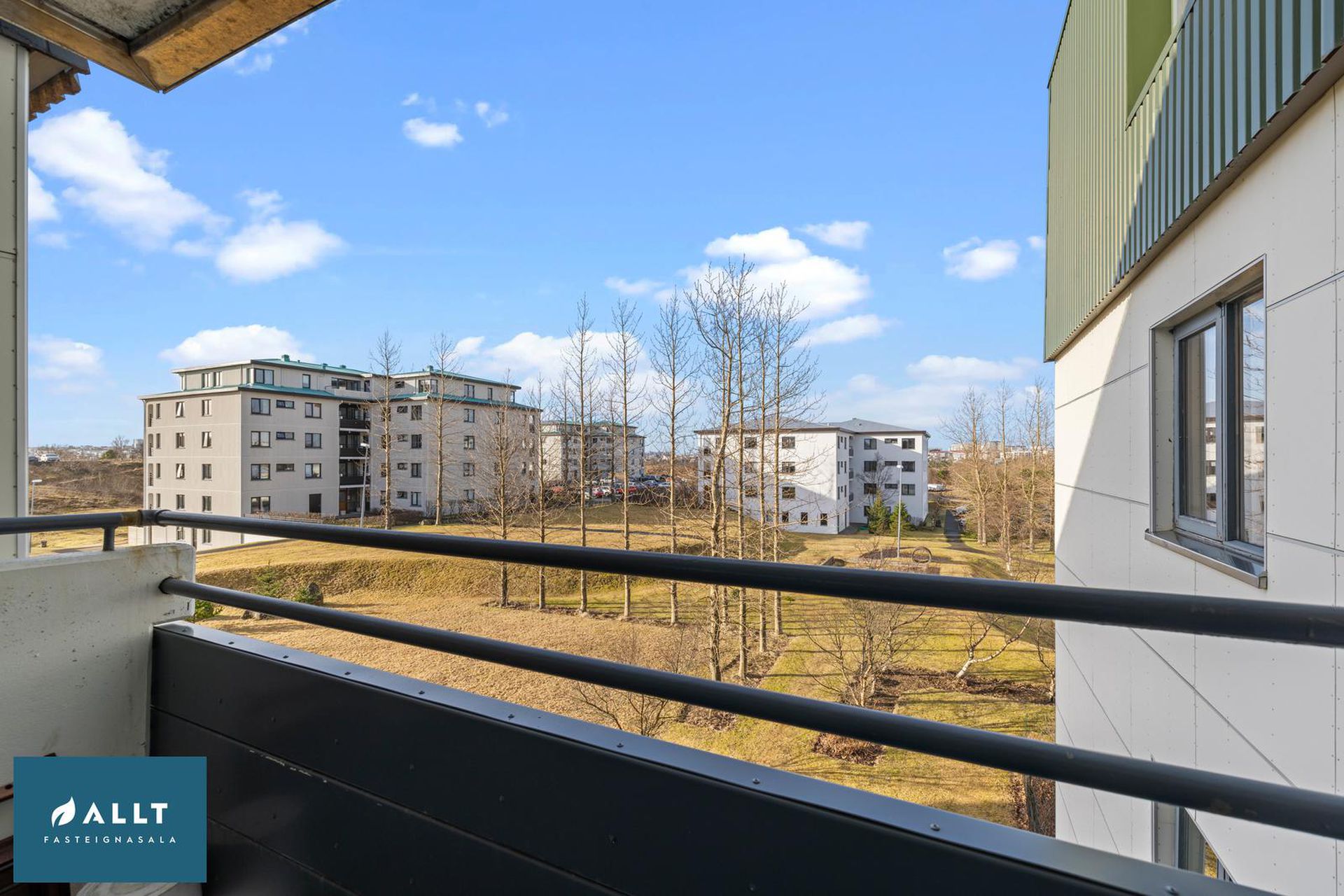 Víkurás 2, 110 Reykjavík