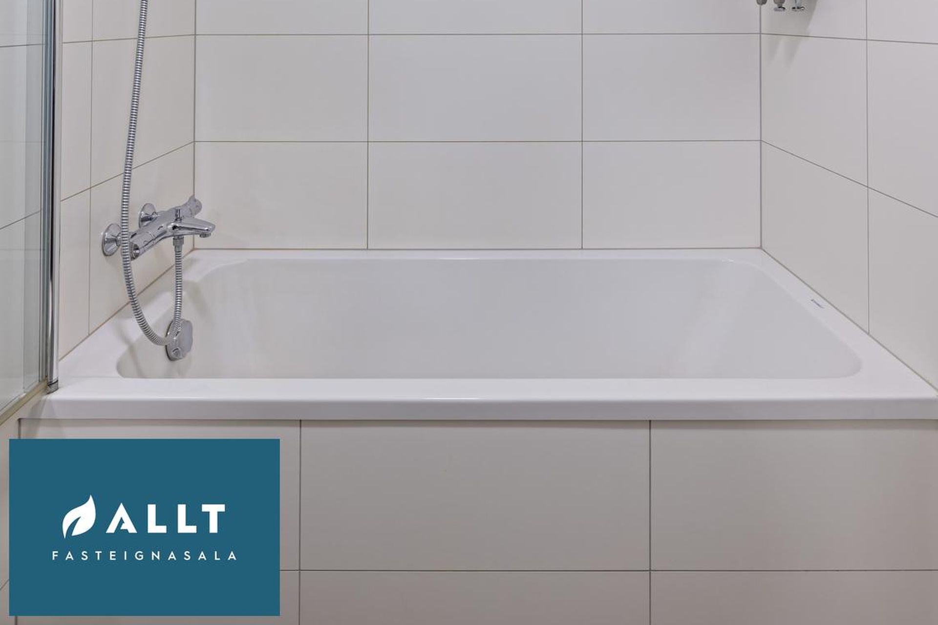 Bjarkardalur 2 - 0101, 260 Reykjanesbær