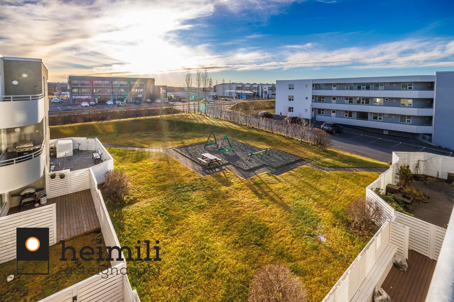 Kristnibraut 77, 113 Reykjavík