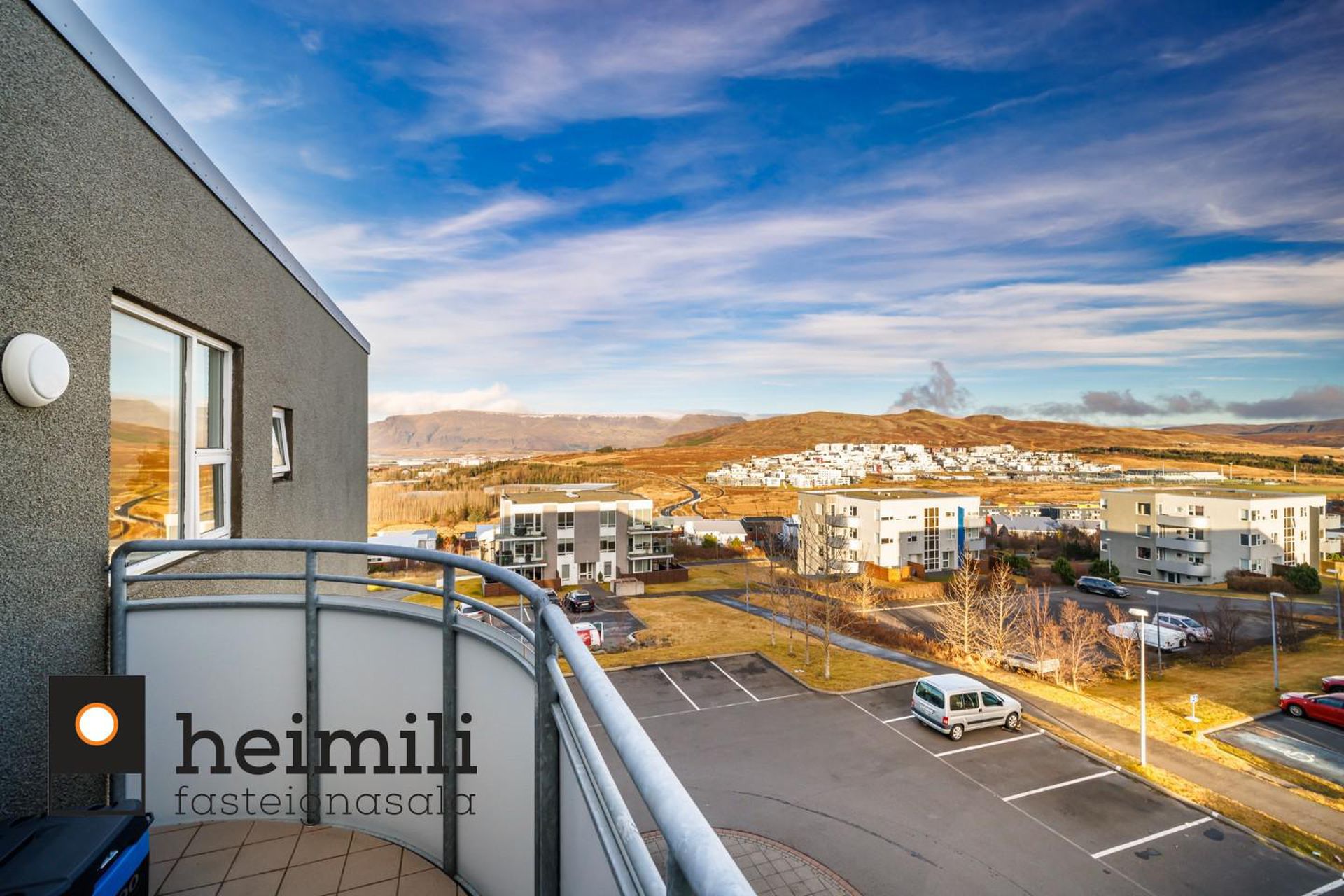 Kristnibraut 77, 113 Reykjavík
