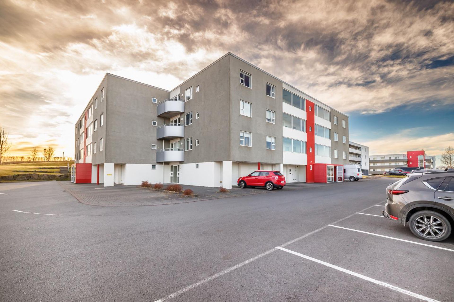 Kristnibraut 77, 113 Reykjavík