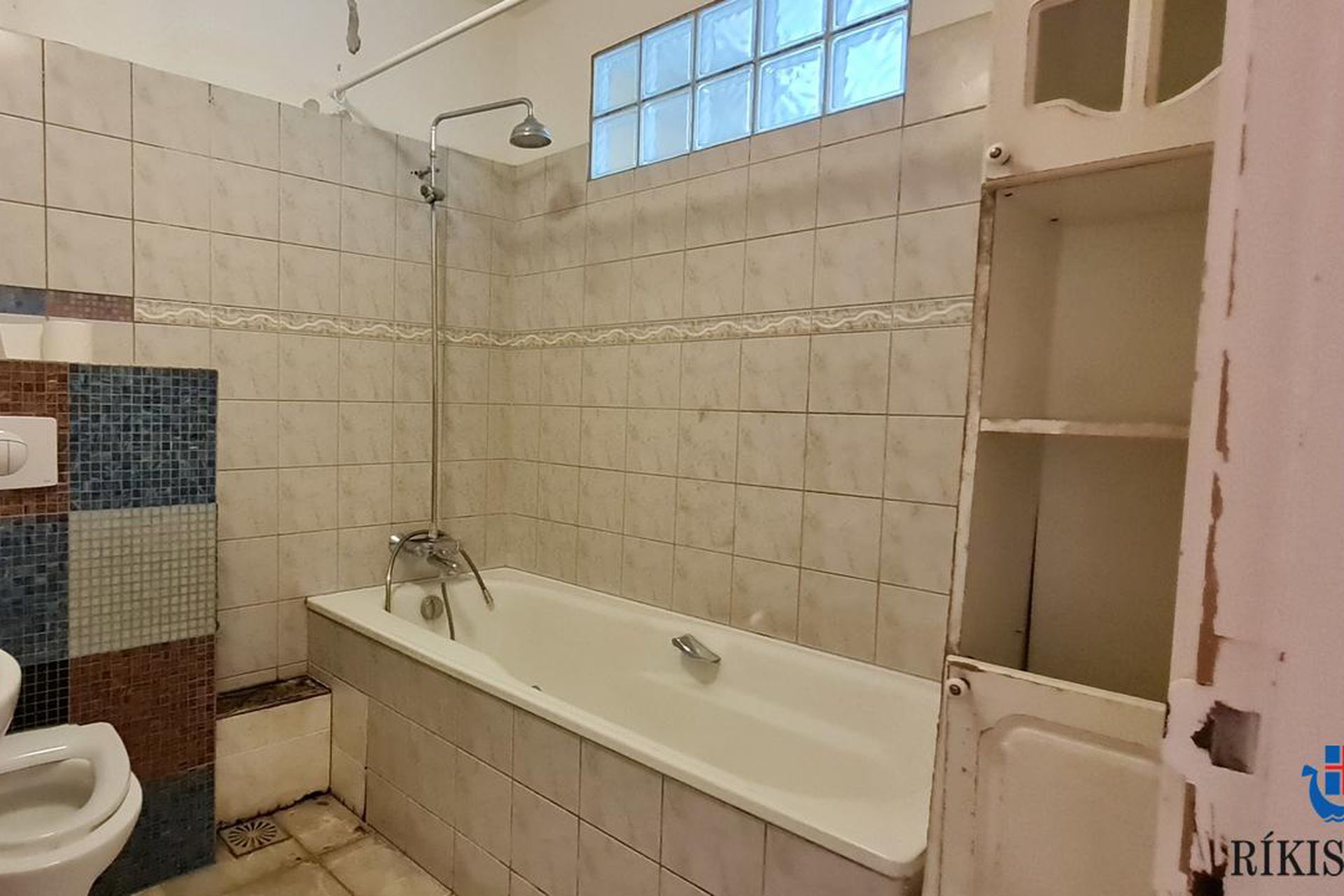 Langahlíð 9, 105 Reykjavík