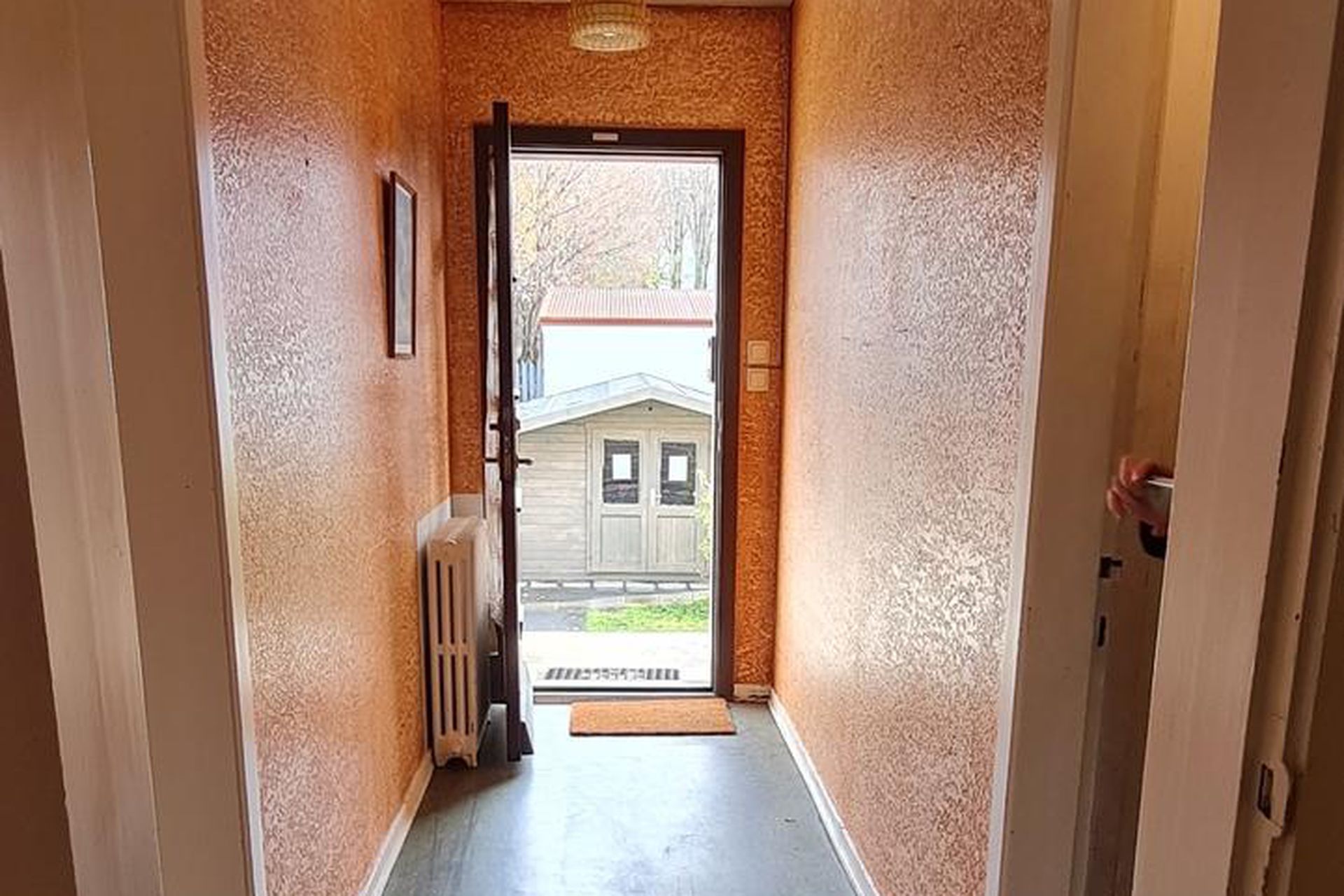 Langahlíð 9, 105 Reykjavík