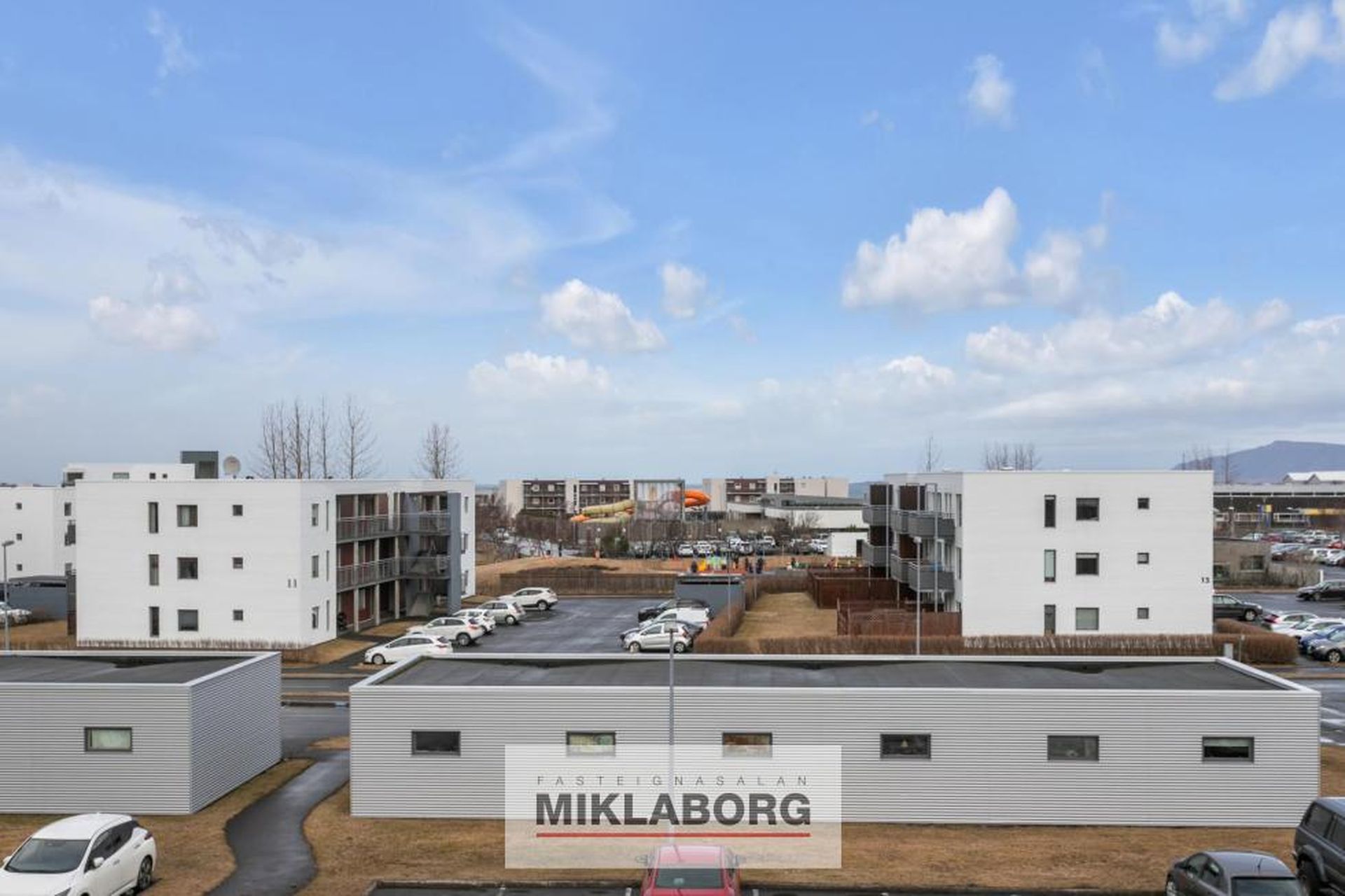 Klapparhlíð 32, 270 Mosfellsbær