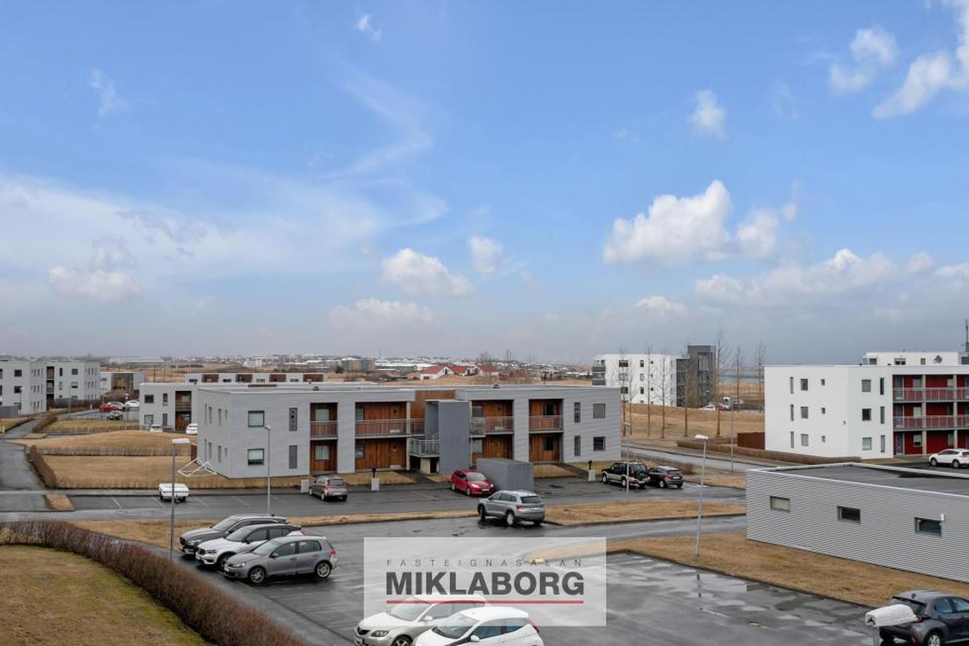 Klapparhlíð 32, 270 Mosfellsbær