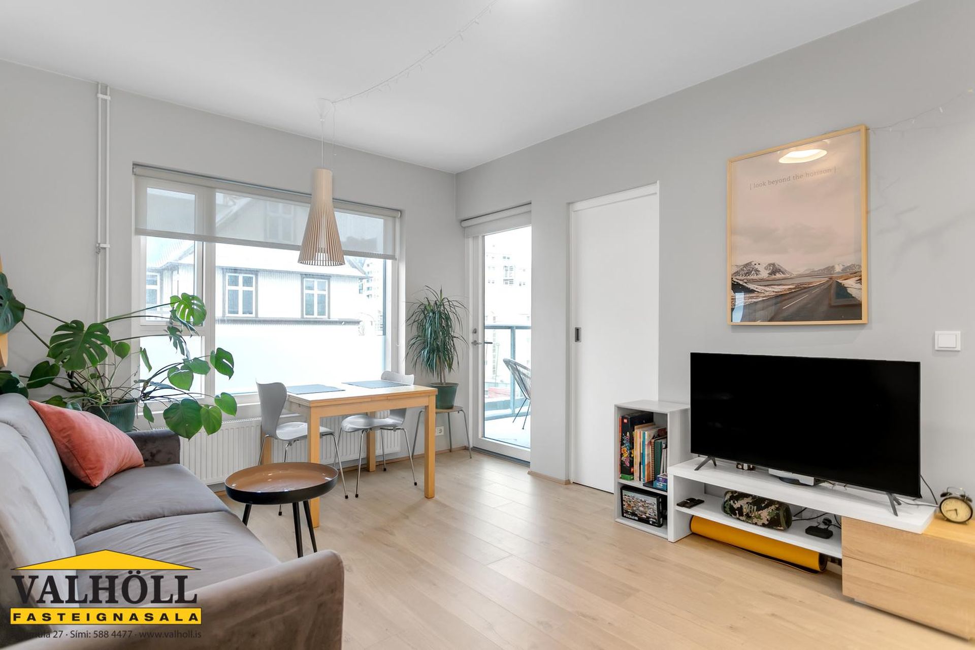Hverfisgata 85, 101 Reykjavík