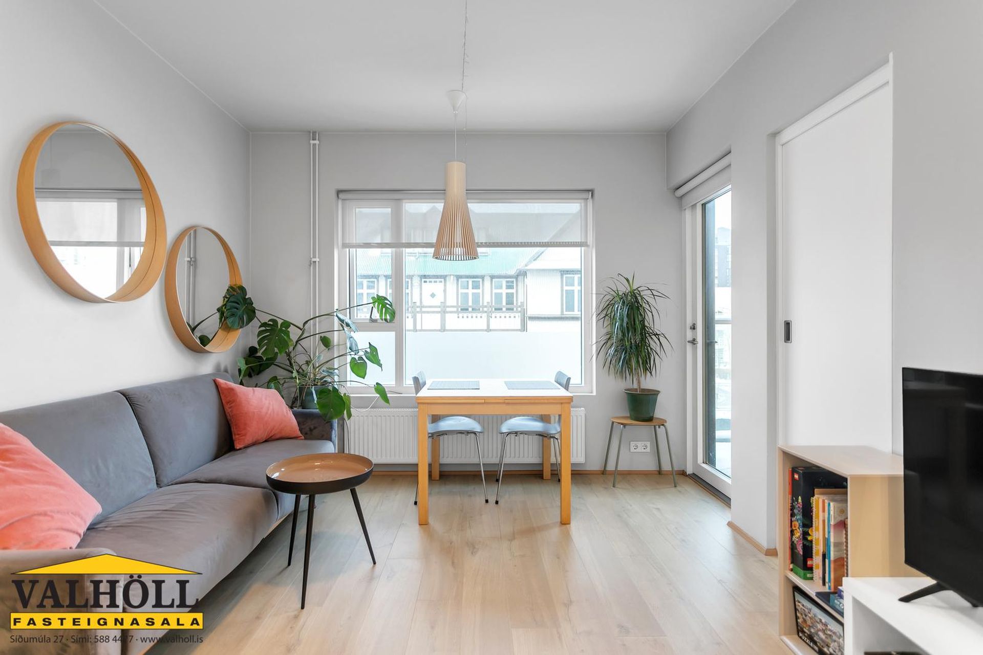 Hverfisgata 85, 101 Reykjavík