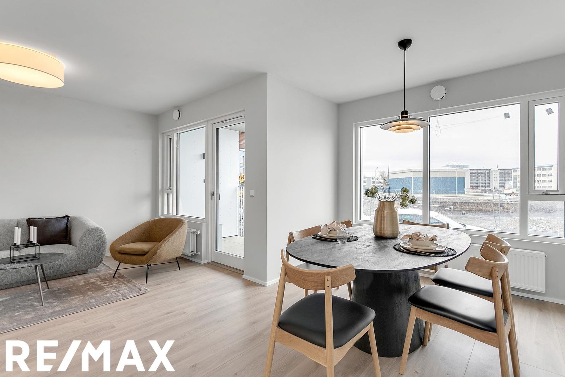 Hallgerðargata 1, 105 Reykjavík