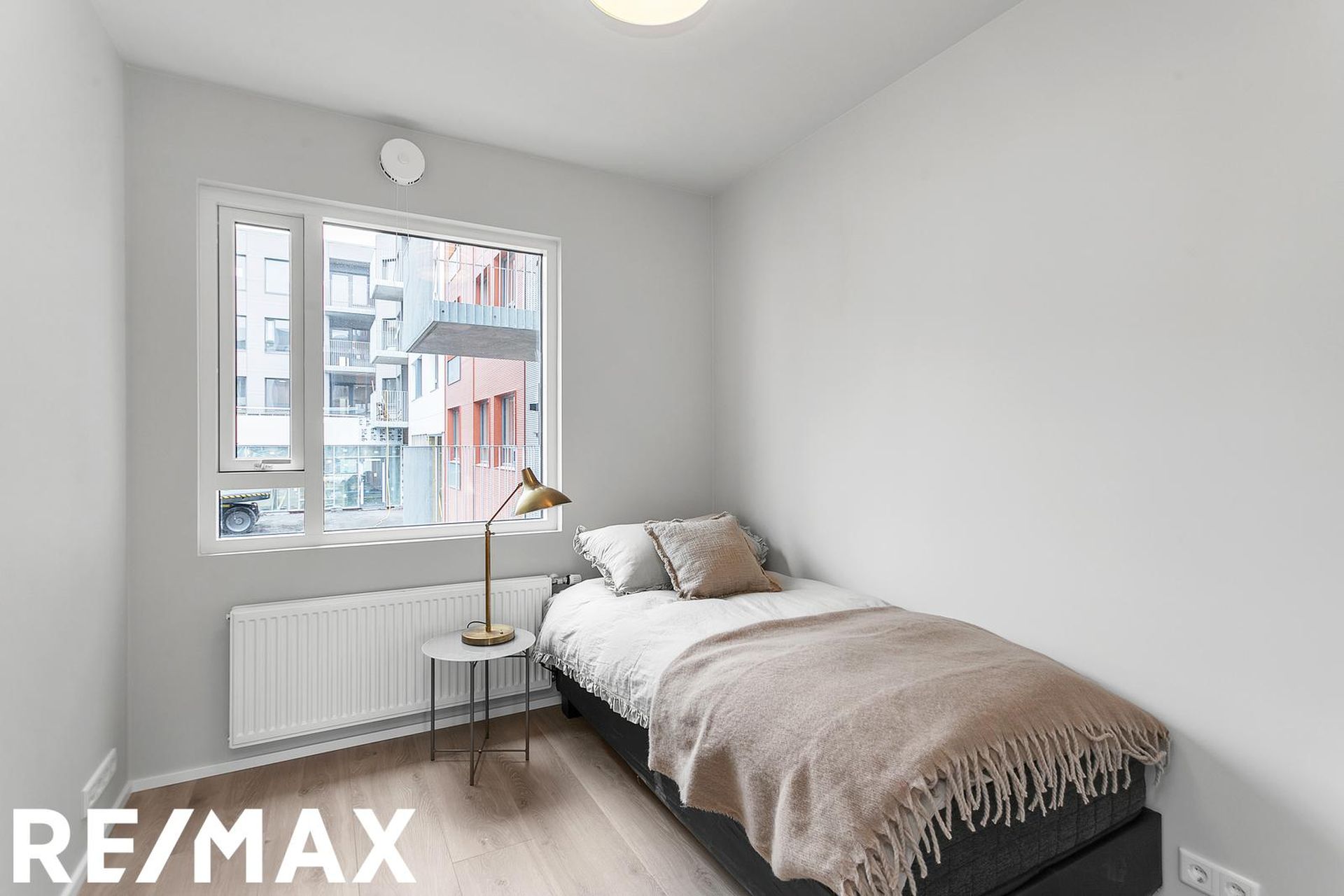 Hallgerðargata 1, 105 Reykjavík