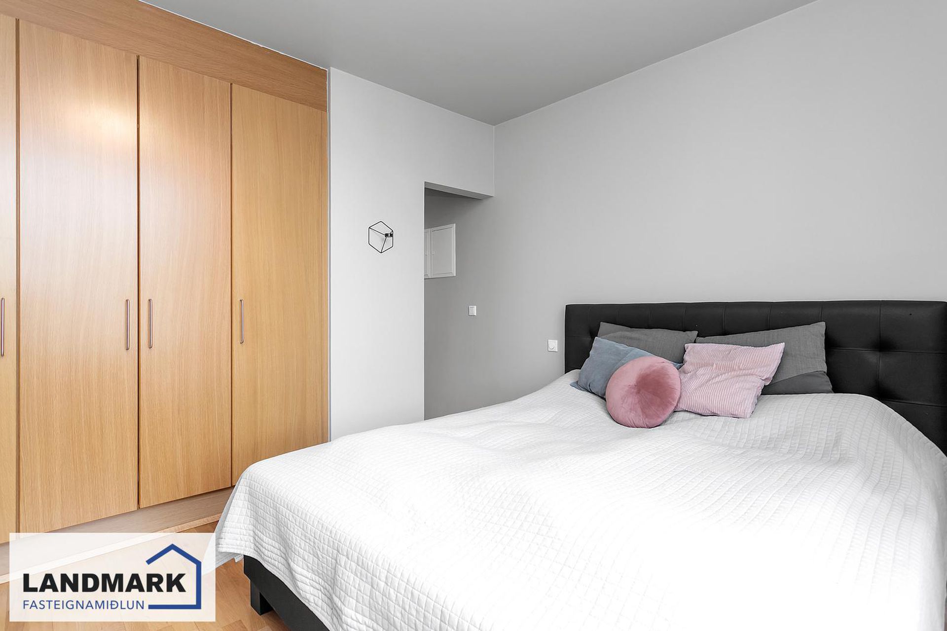 Norðurbrú 6, 210 Garðabær