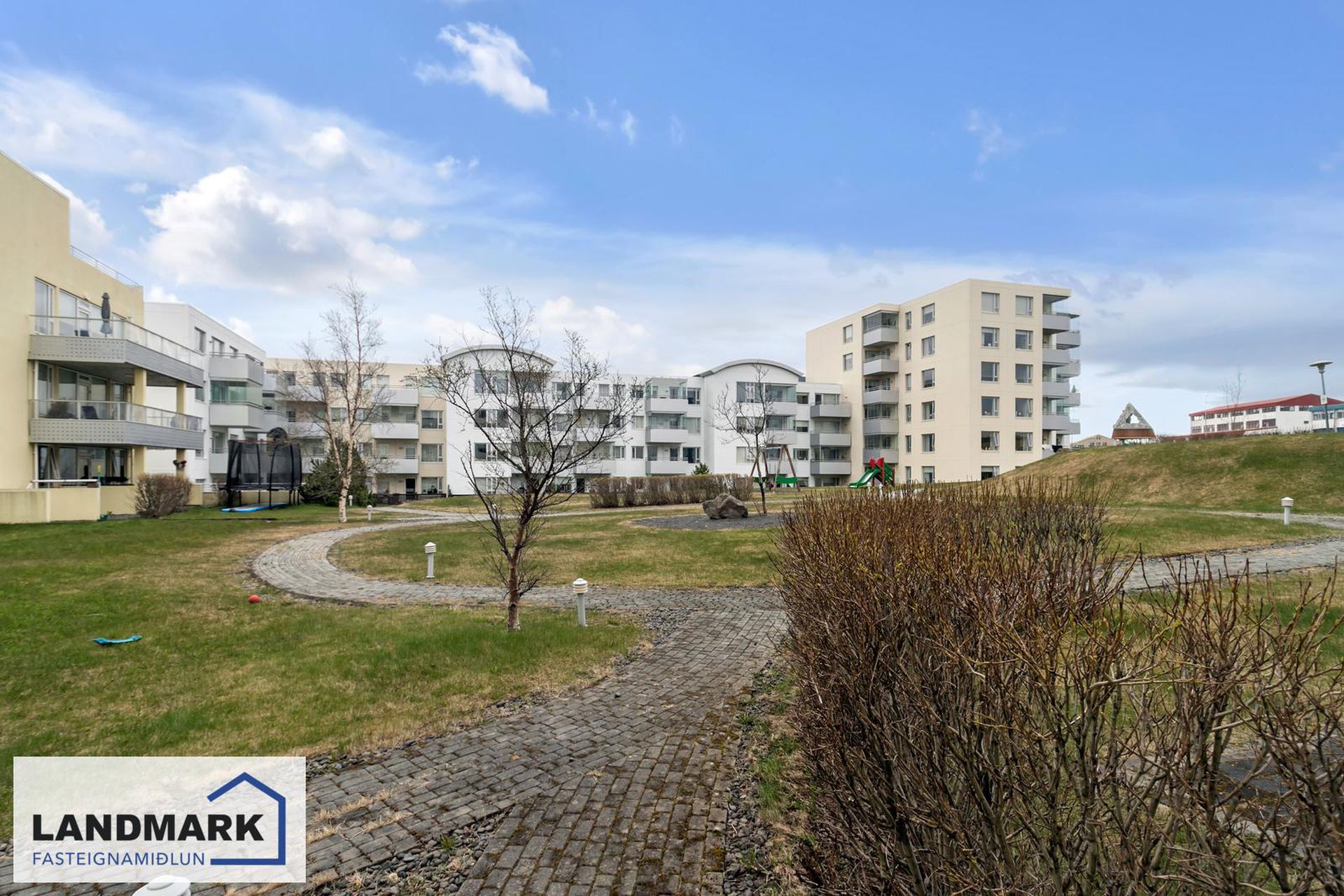 Norðurbrú 6, 210 Garðabær