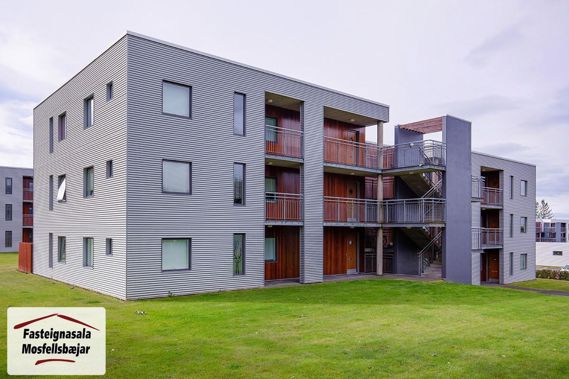 Klapparhlíð 32, 270 Mosfellsbær