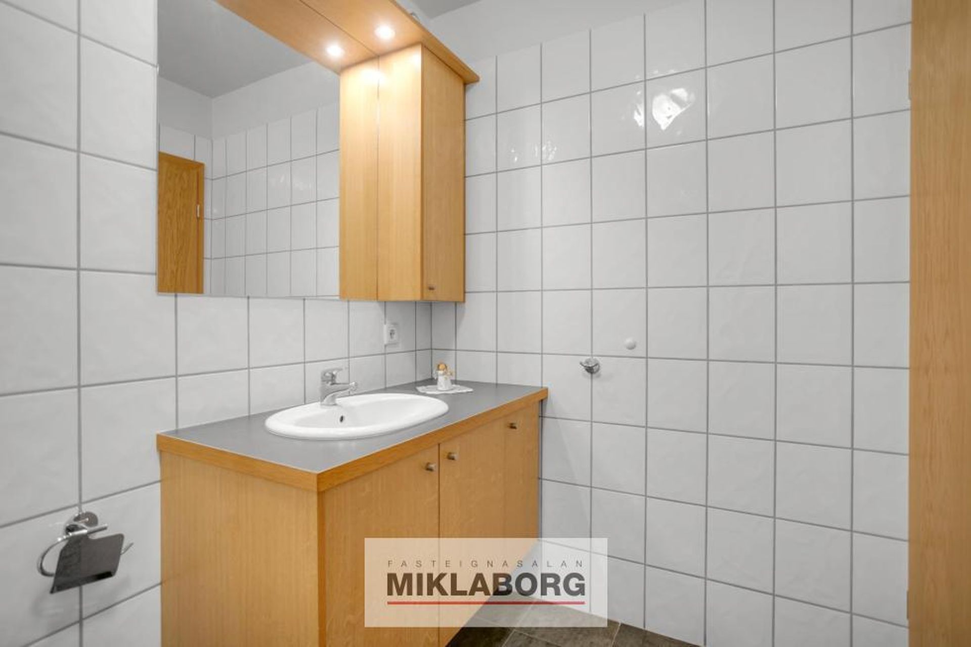 Lækjargata 30, 220 Hafnarfjörður