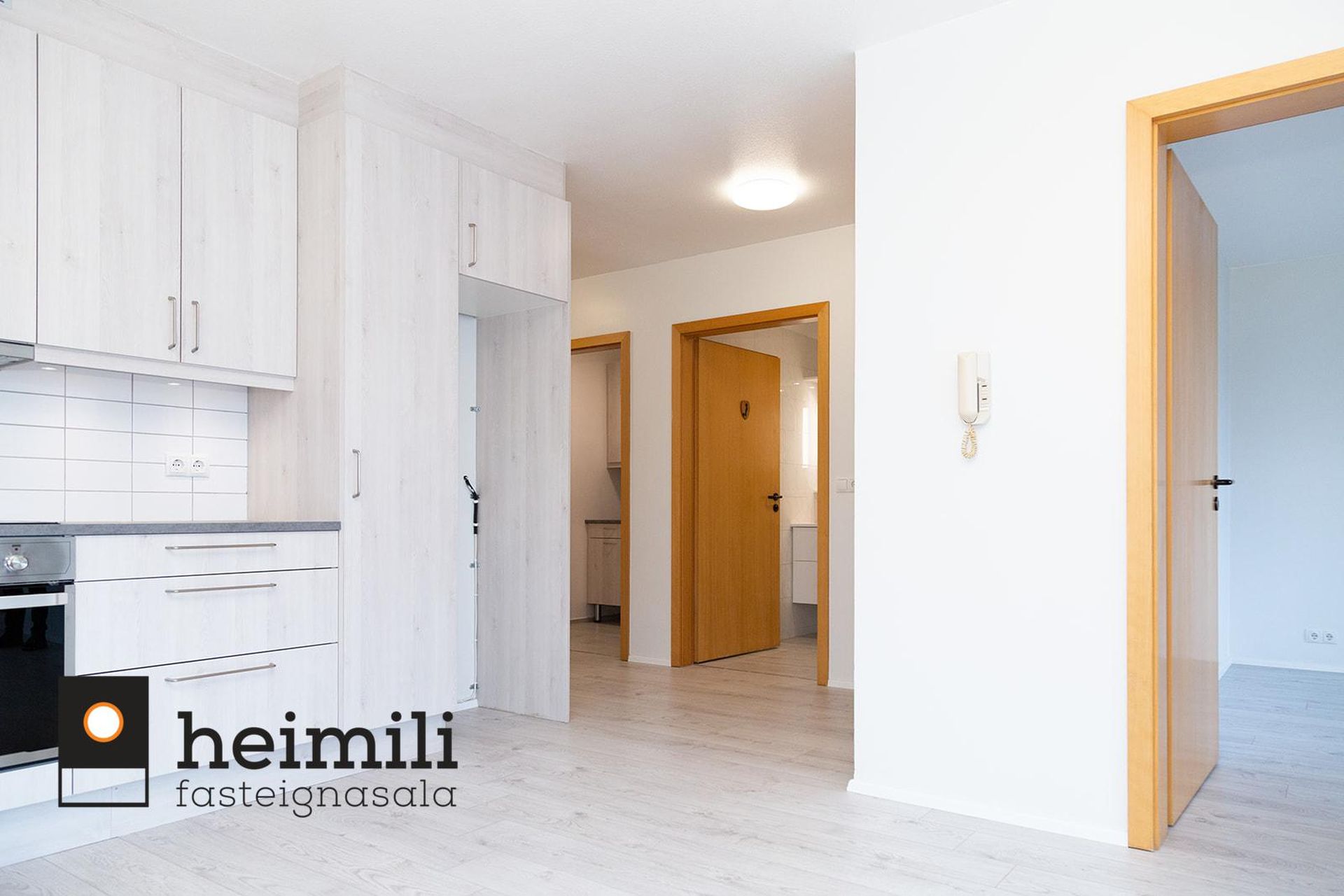 Hraunbær 103, 110 Reykjavík