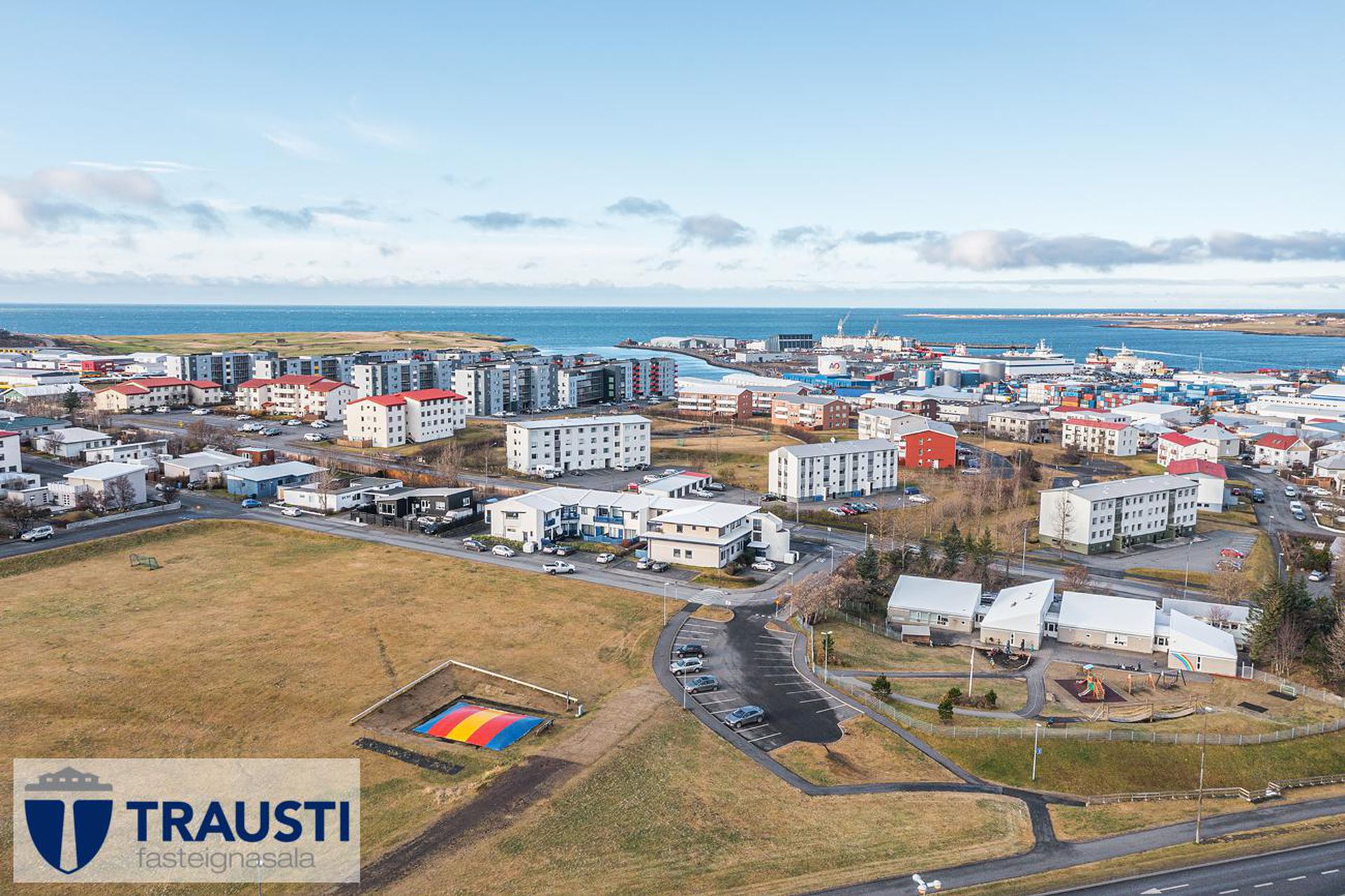 Smárabarð 2, 220 Hafnarfjörður