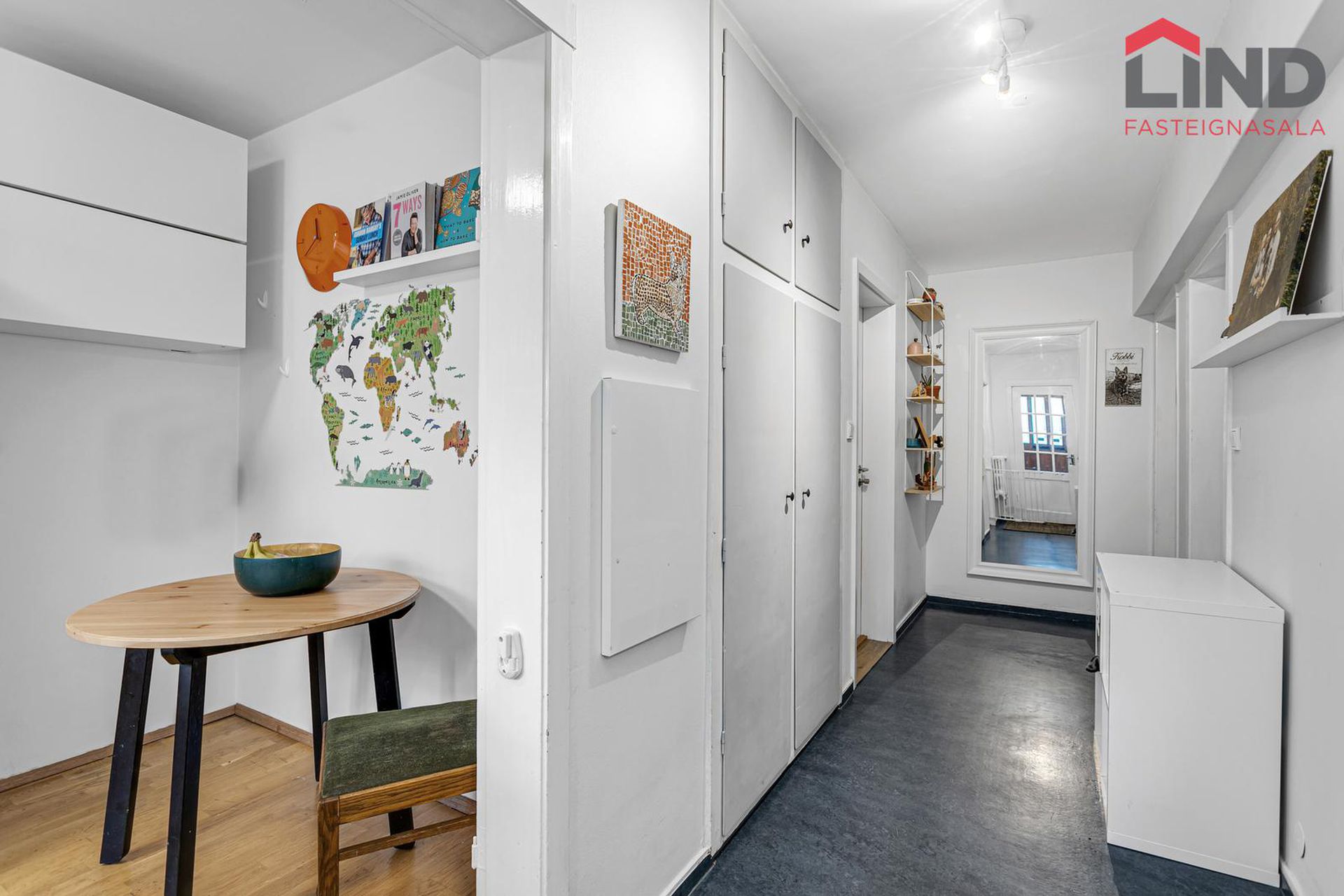 Barmahlíð 42, 105 Reykjavík