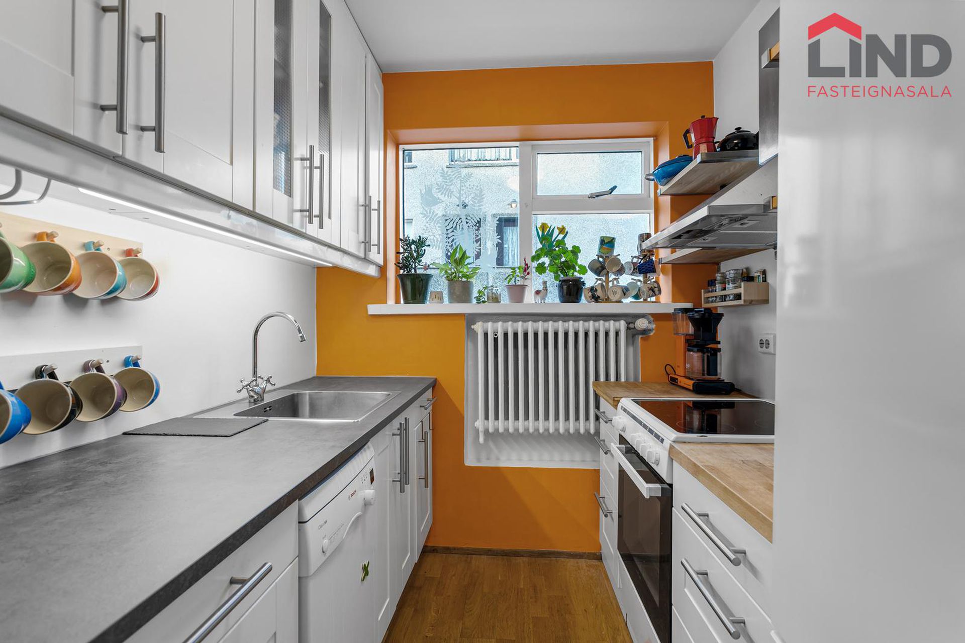 Barmahlíð 42, 105 Reykjavík