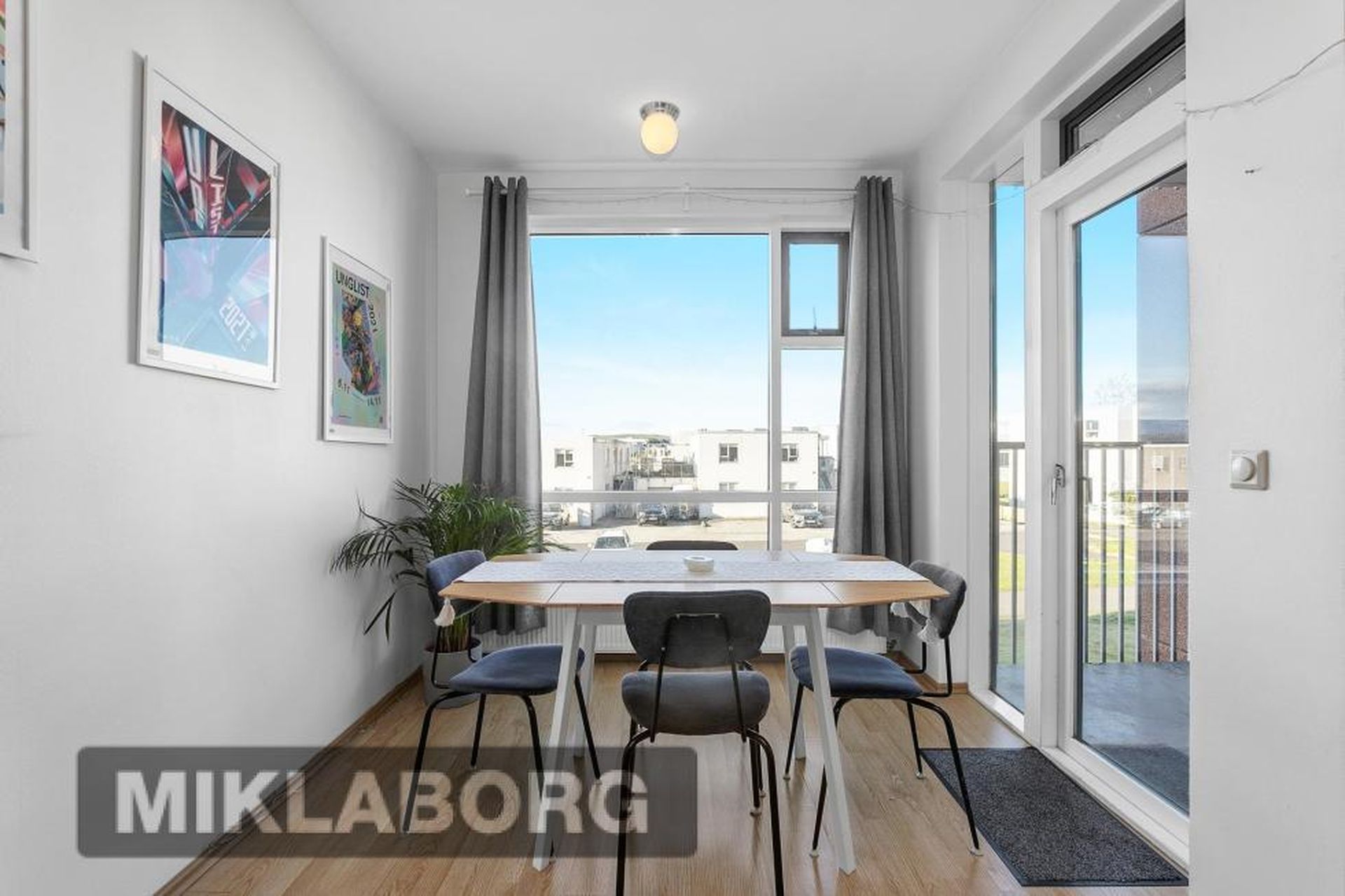 Helluvað 19 - 0105, 110 Reykjavík