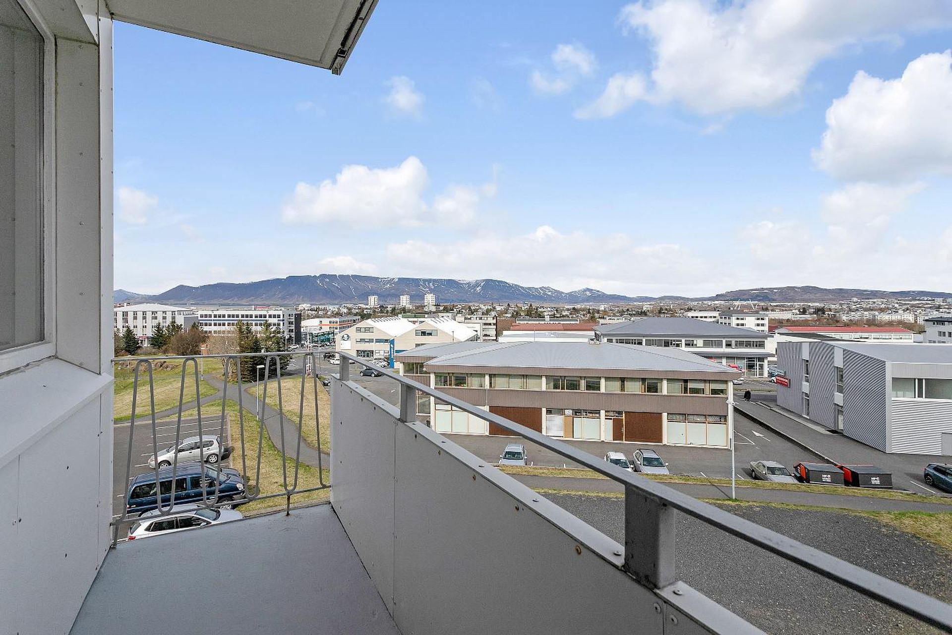 Háaleitisbraut 43, 108 Reykjavík