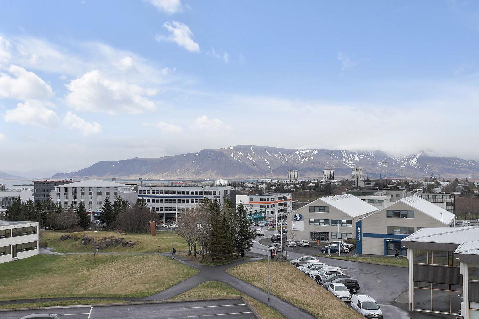 Háaleitisbraut 43, 108 Reykjavík