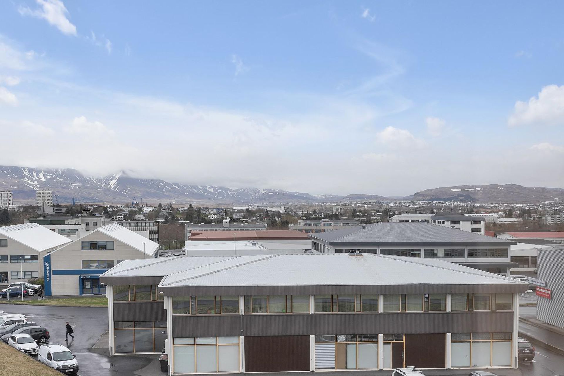 Háaleitisbraut 43, 108 Reykjavík
