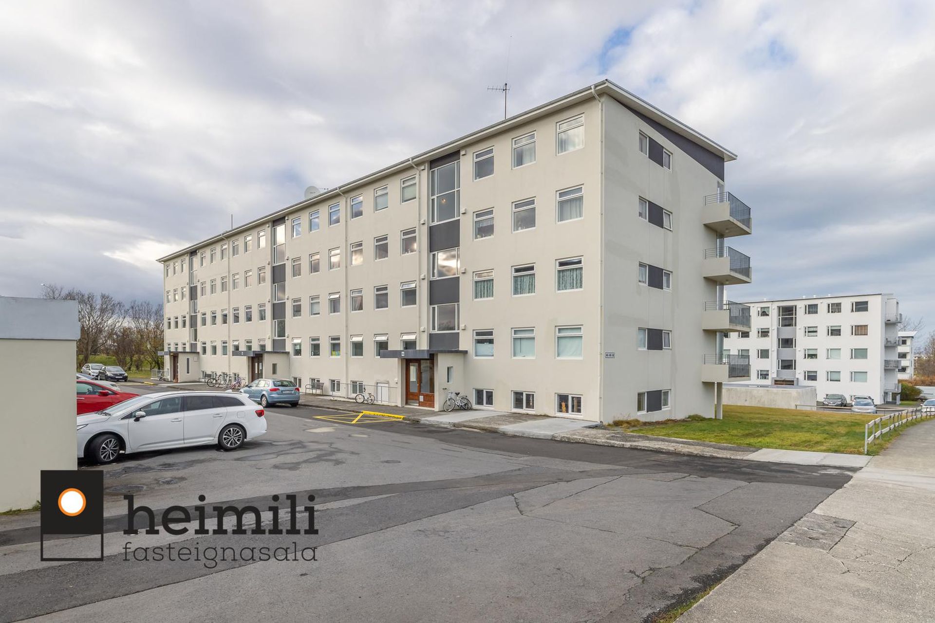 Safamýri 46, 108 Reykjavík