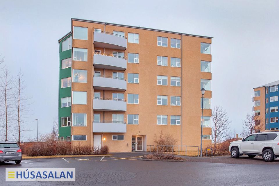 Barðastaðir 7, 112 Reykjavík