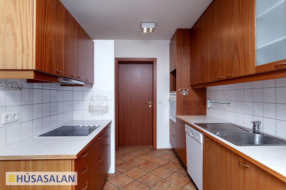 Barðastaðir 7, 112 Reykjavík