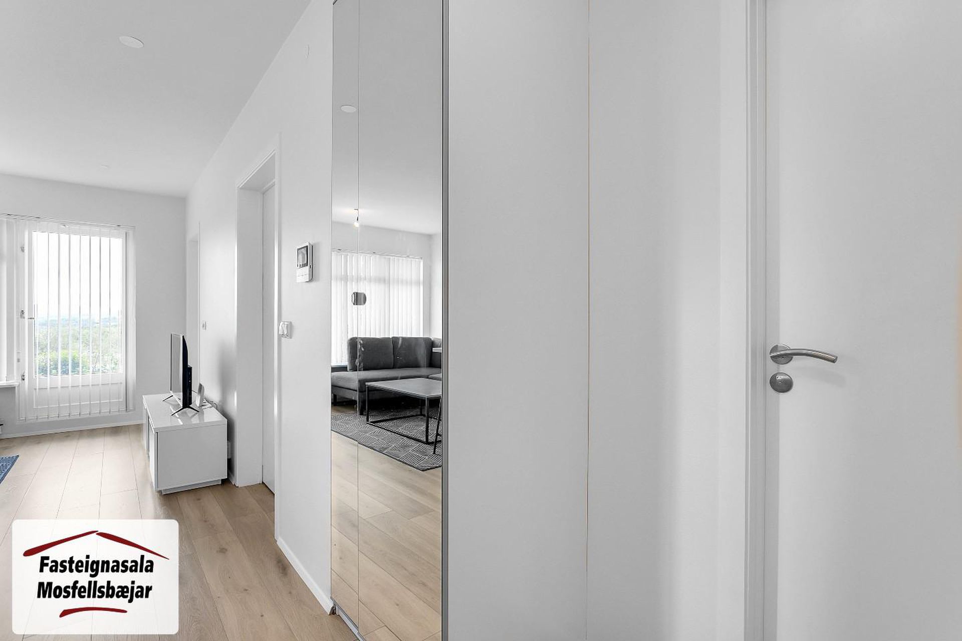 Skógarás 6, 110 Reykjavík