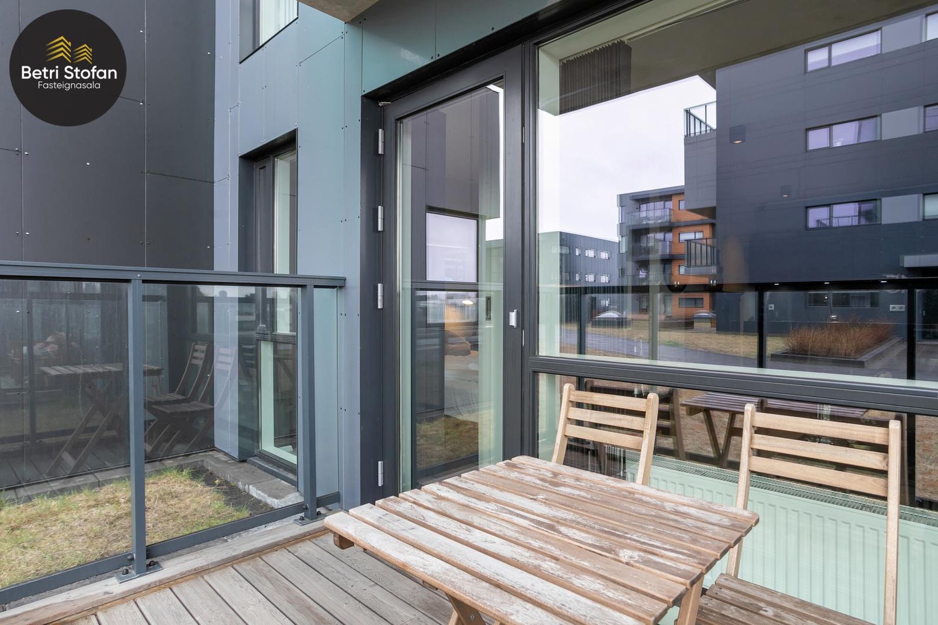 Efstaleiti 11, 103 Reykjavík
