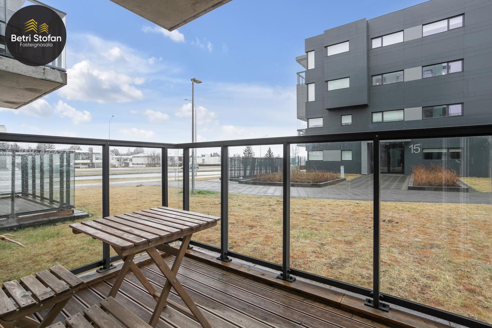 Efstaleiti 11, 103 Reykjavík