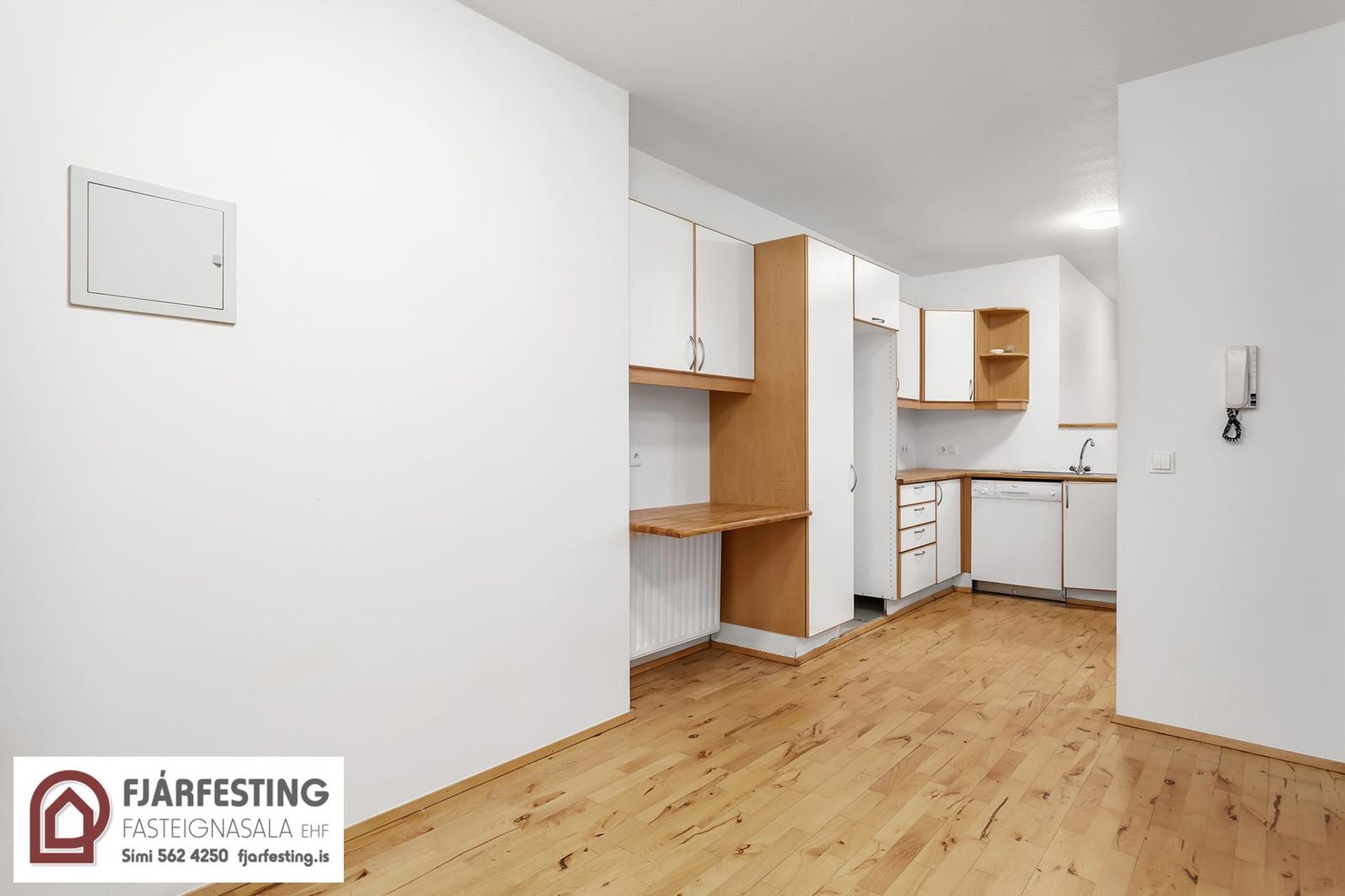 Traðarberg 23, 221 Hafnarfjörður