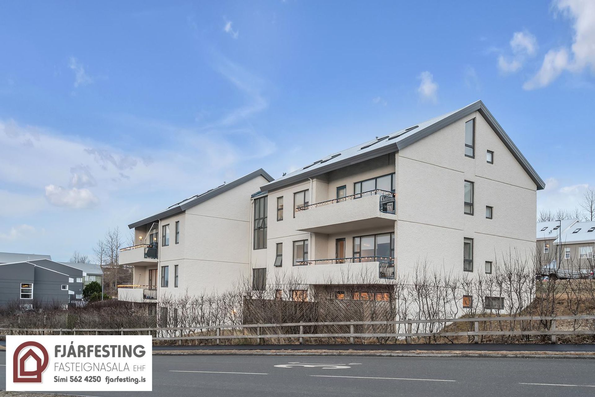 Traðarberg 23, 221 Hafnarfjörður