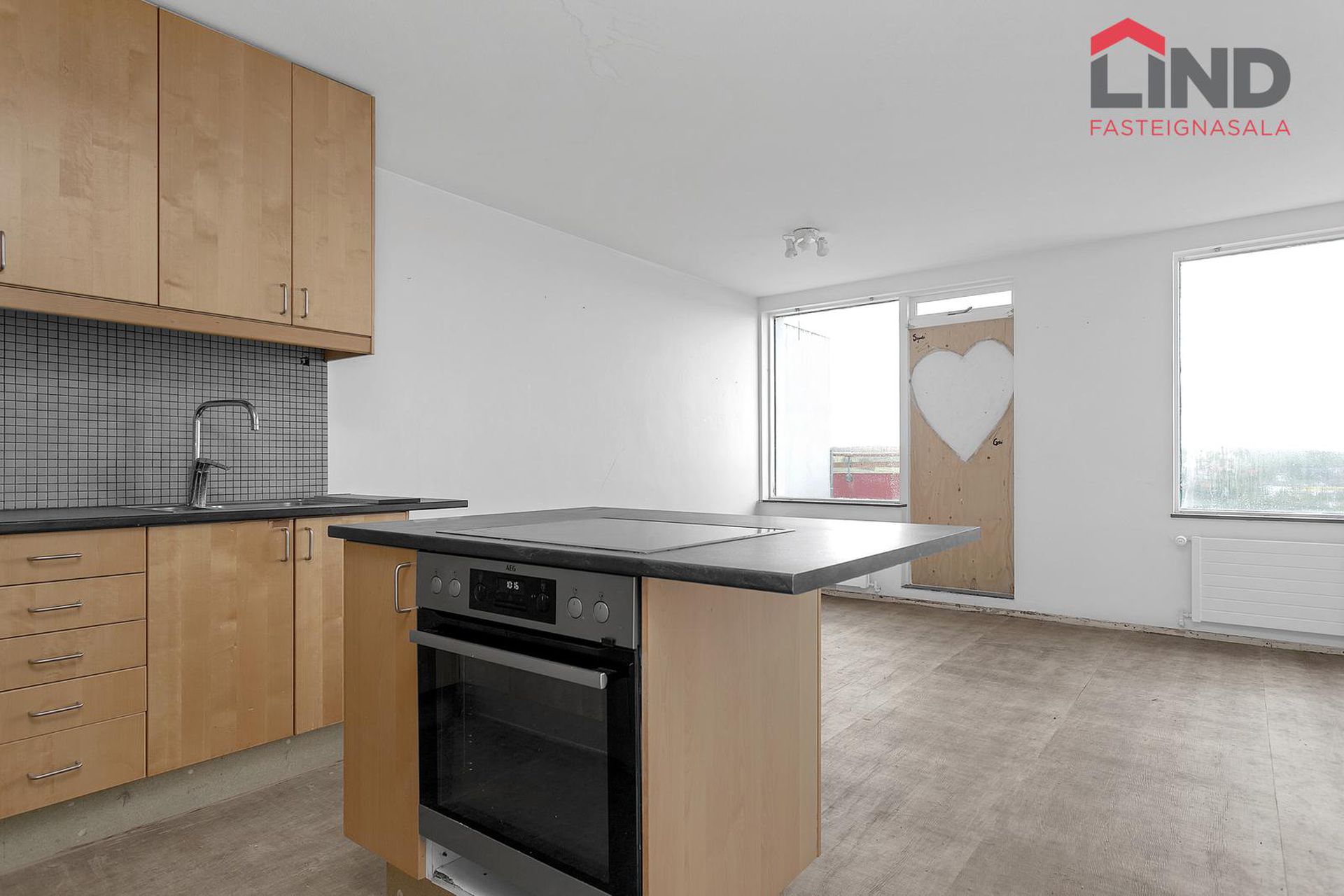 Asparfell 12, 111 Reykjavík