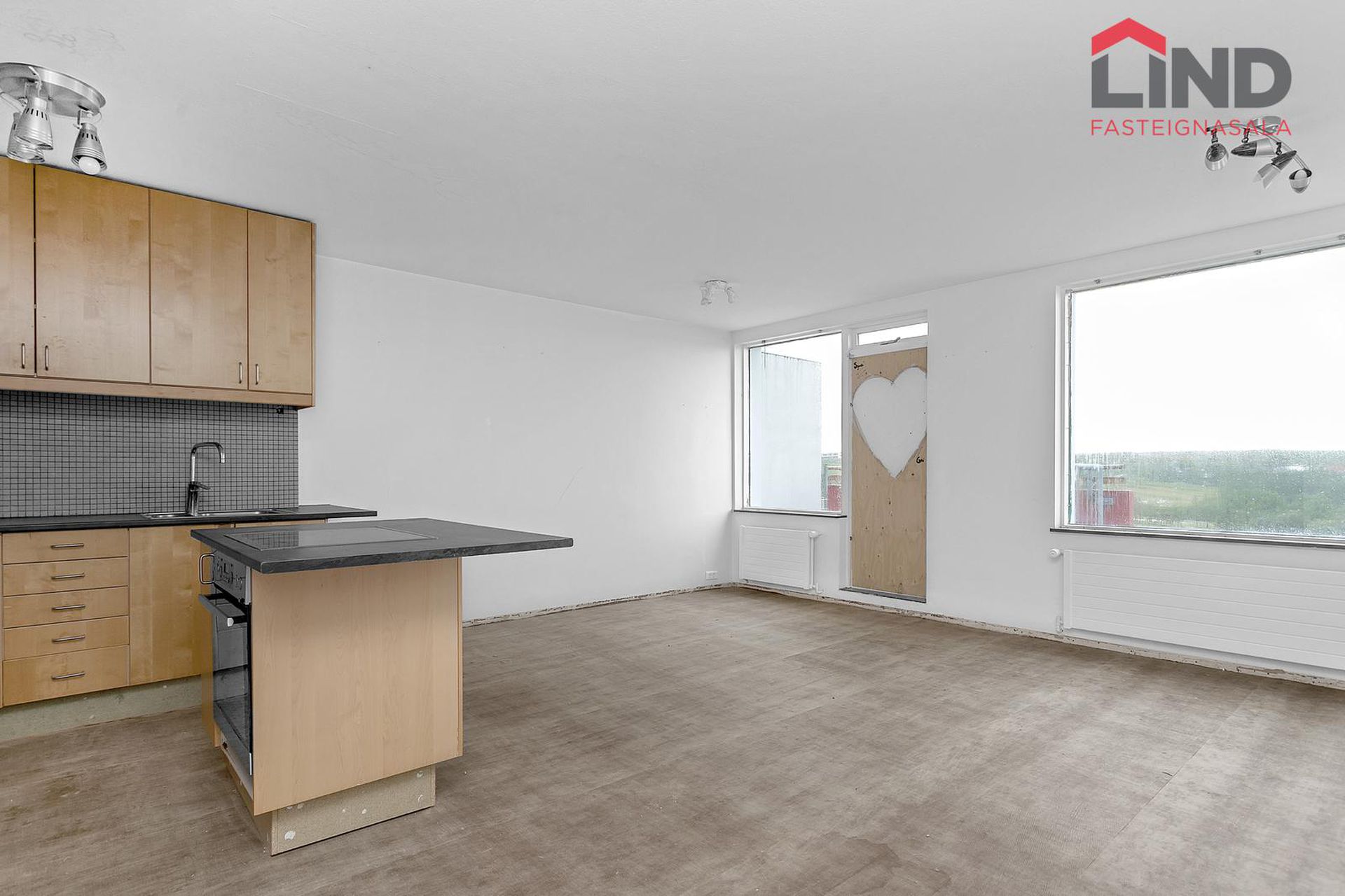 Asparfell 12, 111 Reykjavík