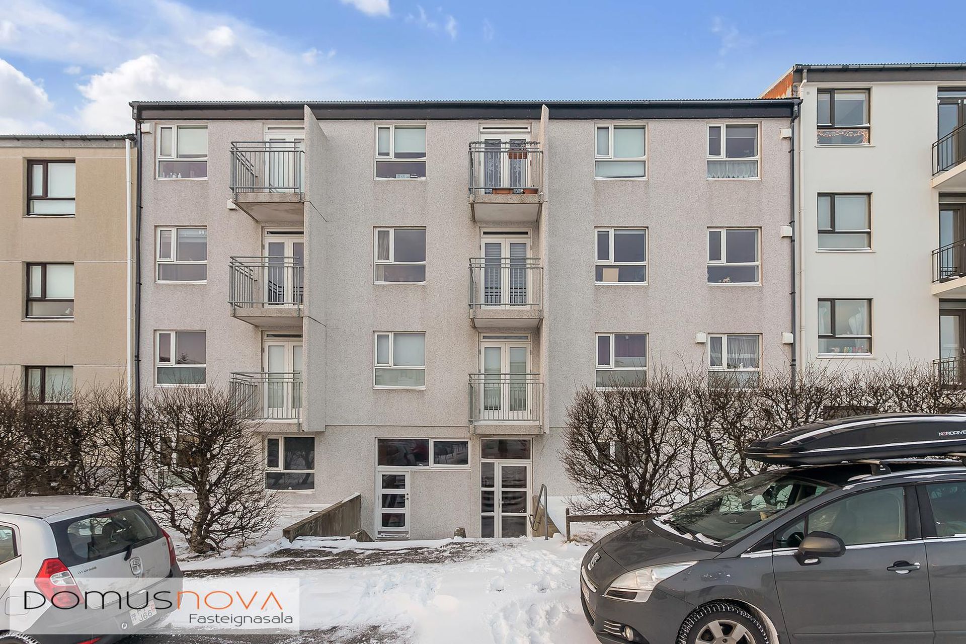Hraunbær 58, 110 Reykjavík