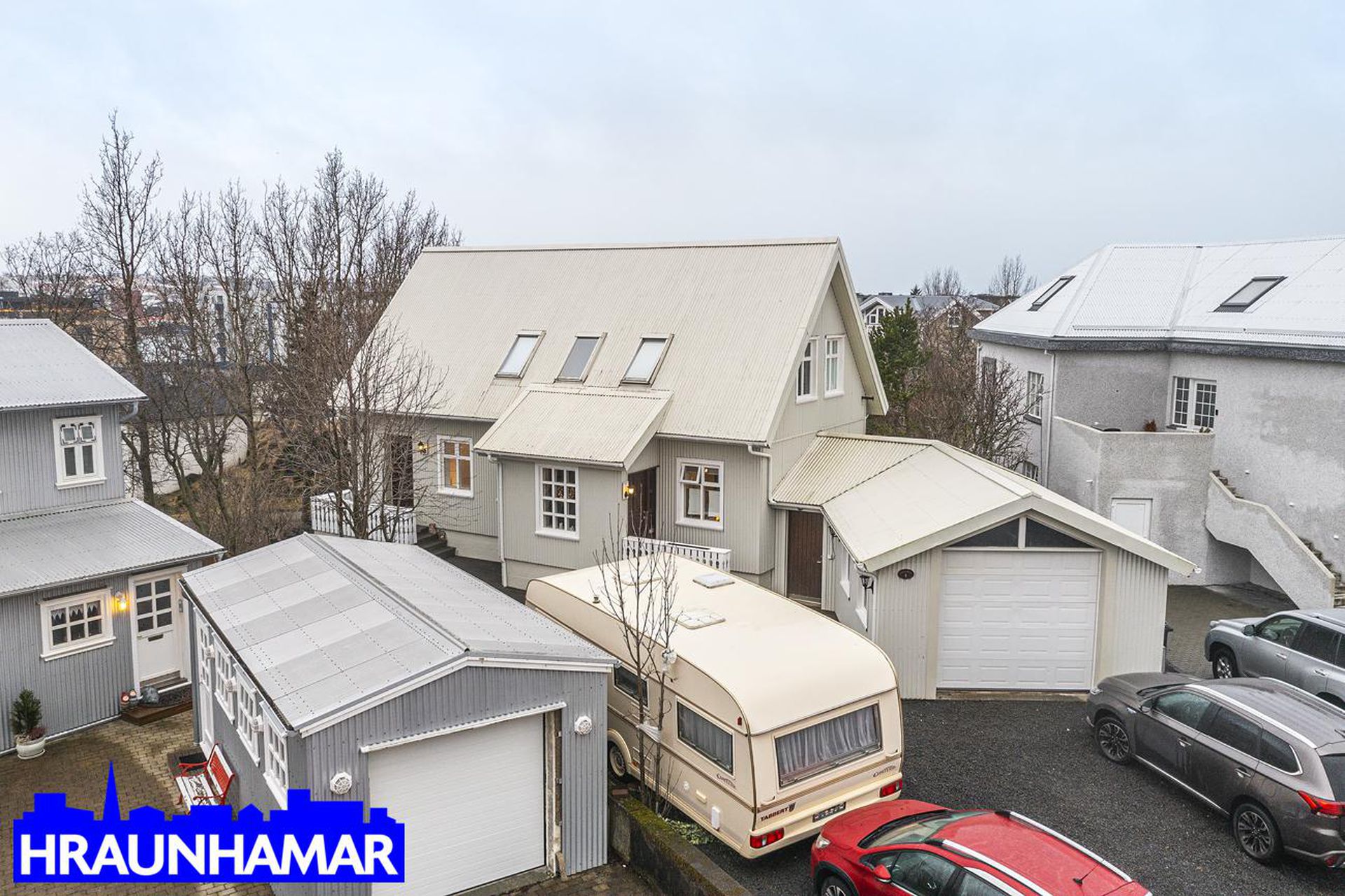 Kirkjuvegur 8 - 0101, 220 Hafnarfjörður