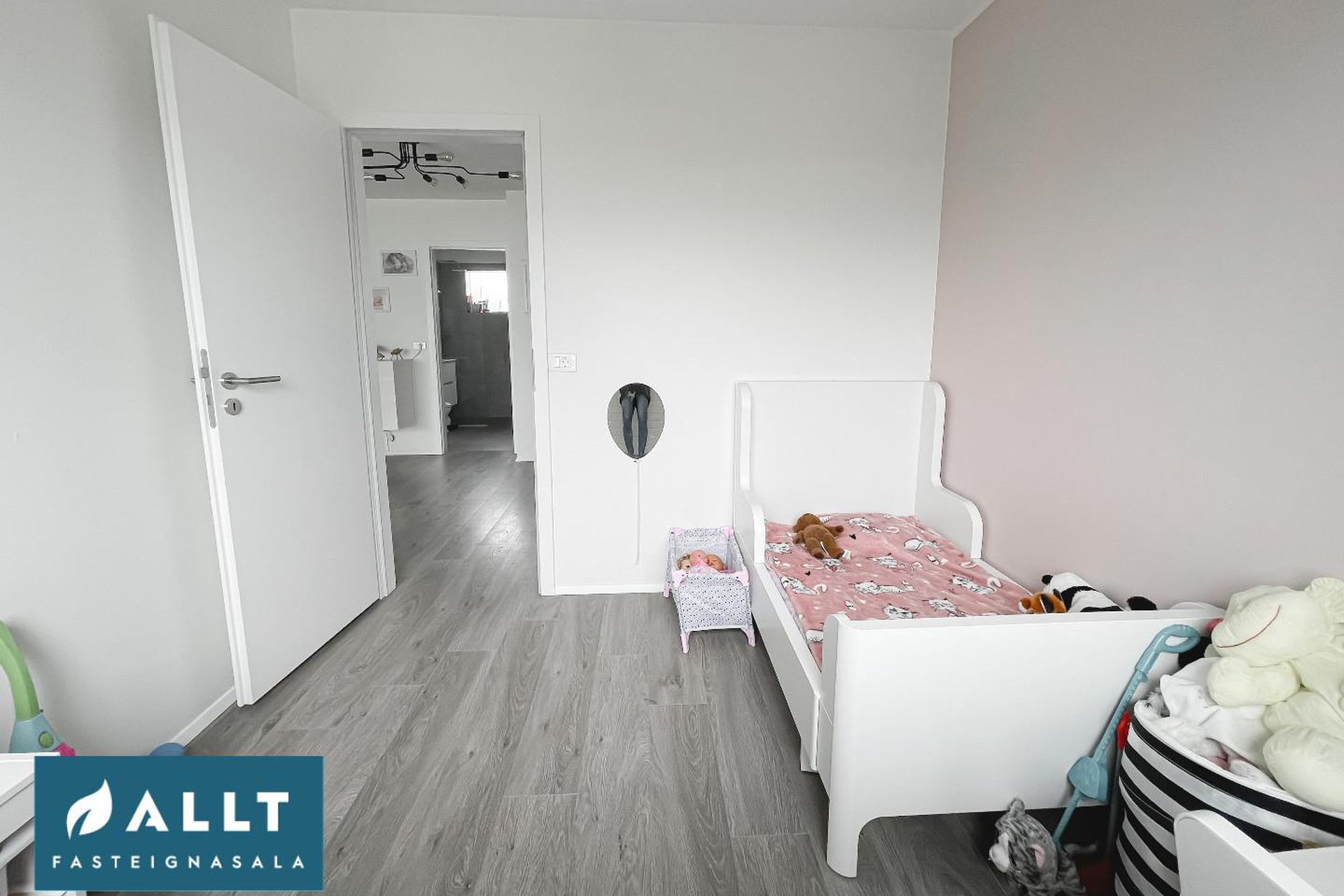 Blikabraut 3, 230 Reykjanesbær