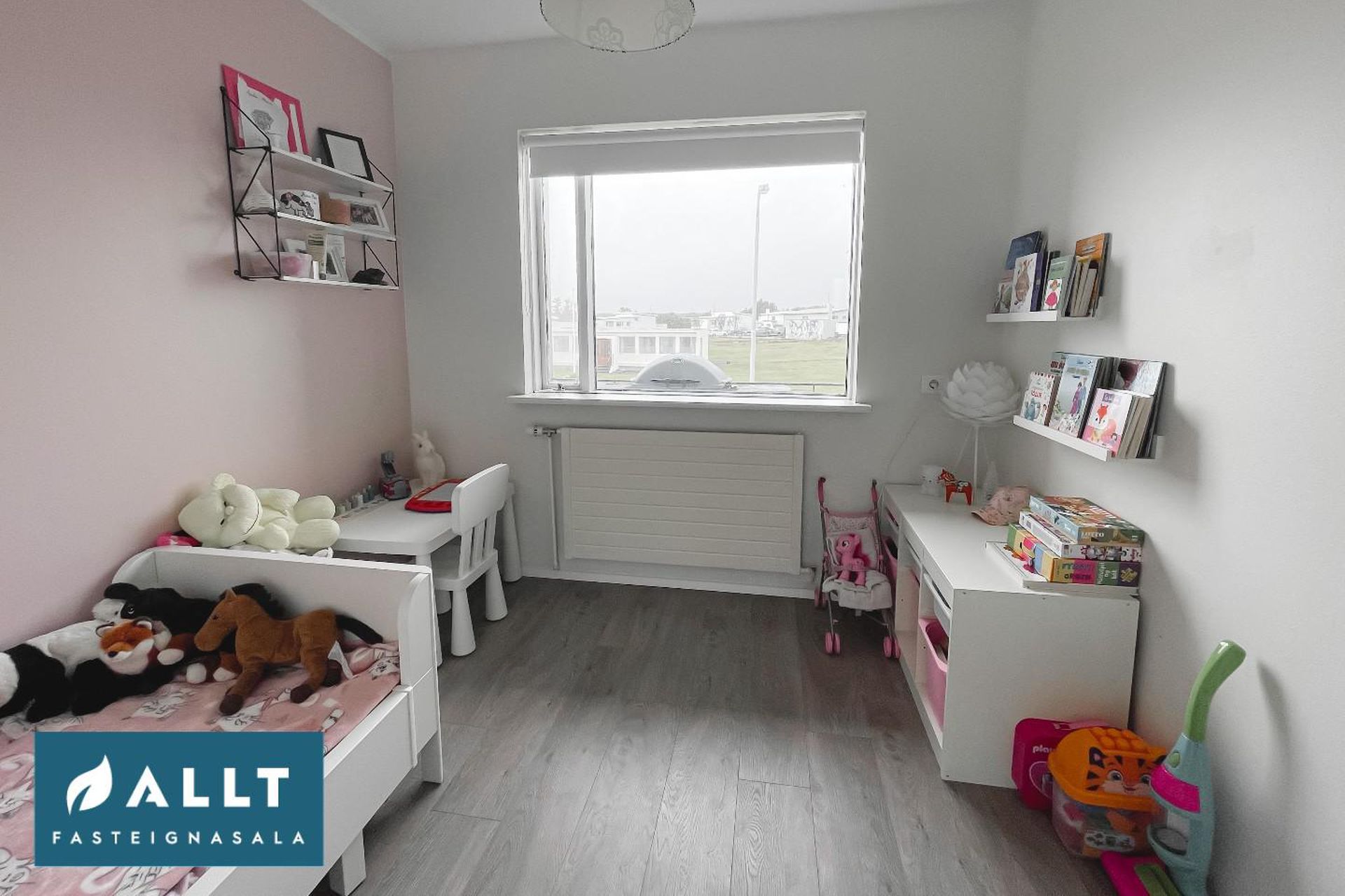 Blikabraut 3, 230 Reykjanesbær