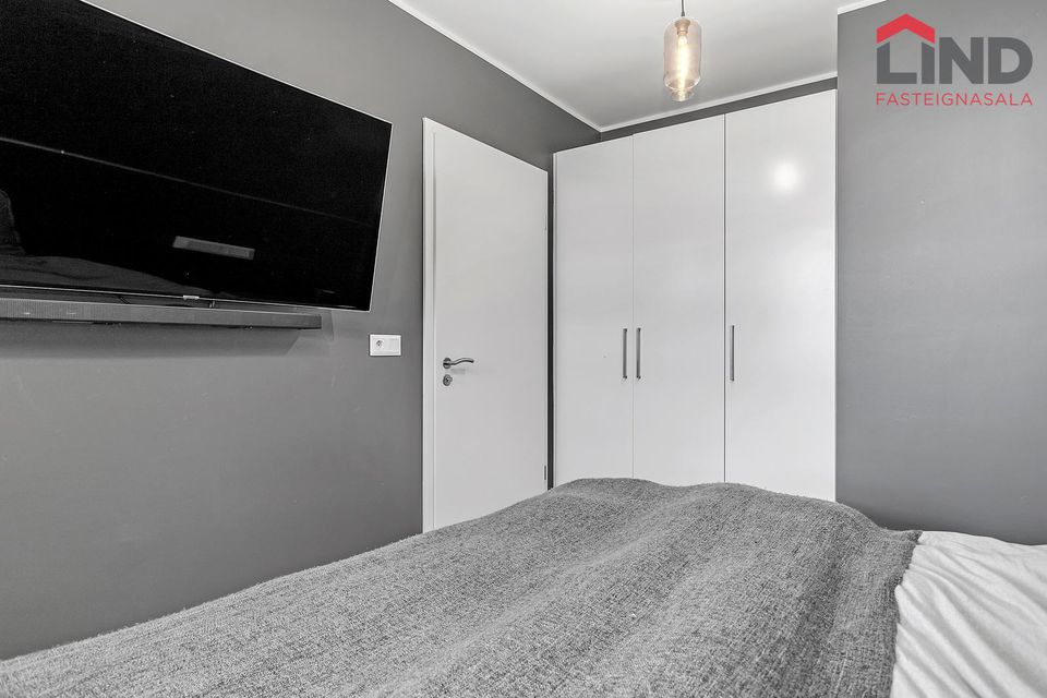 Dalsbraut 4, 260 Reykjanesbær