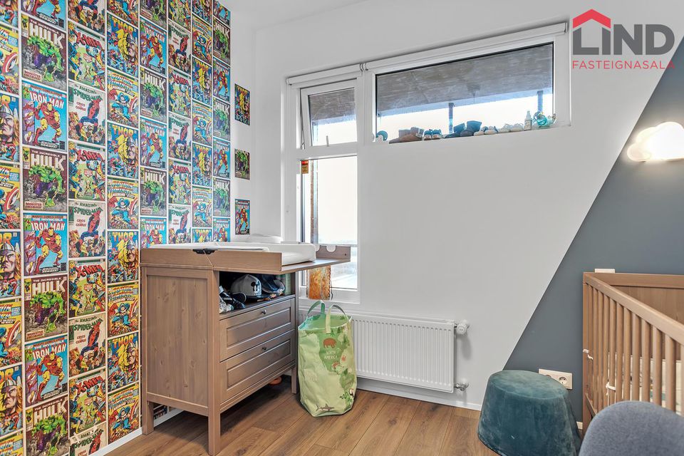 Dalsbraut 4, 260 Reykjanesbær