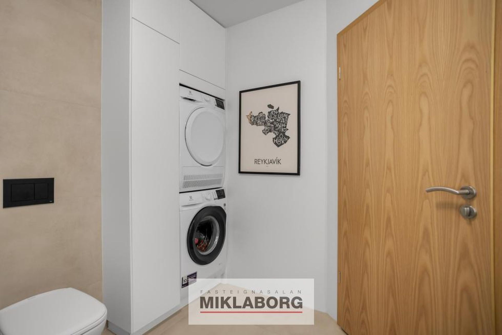 Skógarás 6, 110 Reykjavík